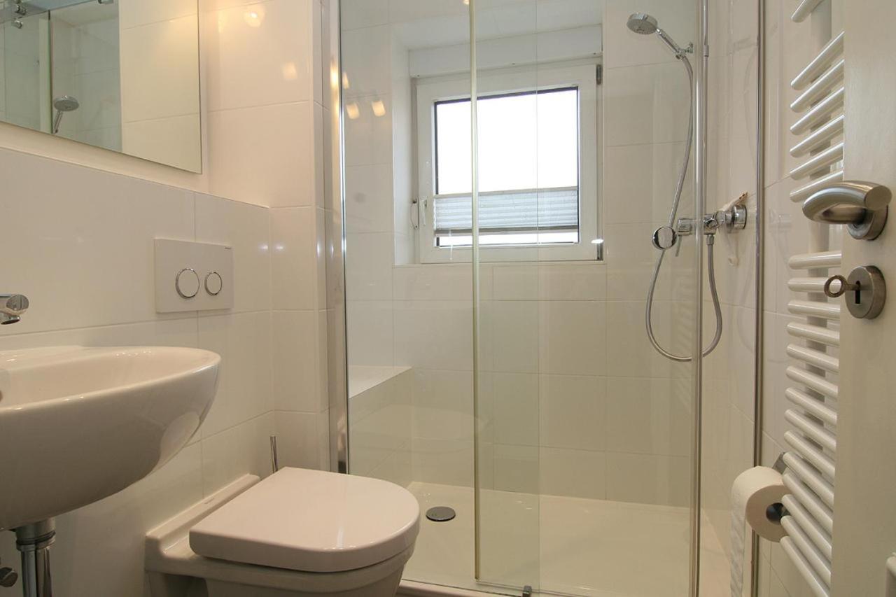 Apartment with Terrace photo 3