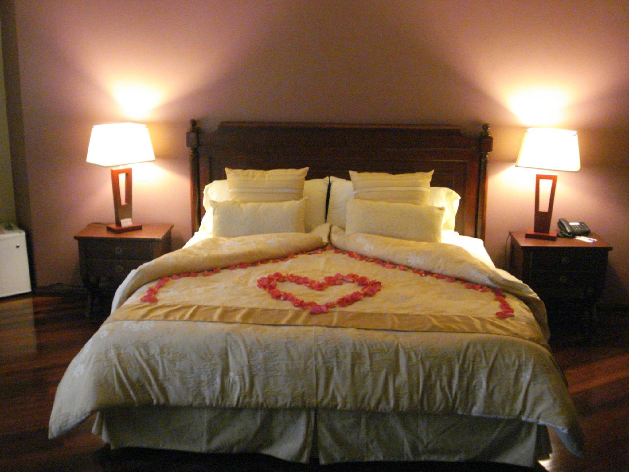 Deluxe Suite with Spa Bath