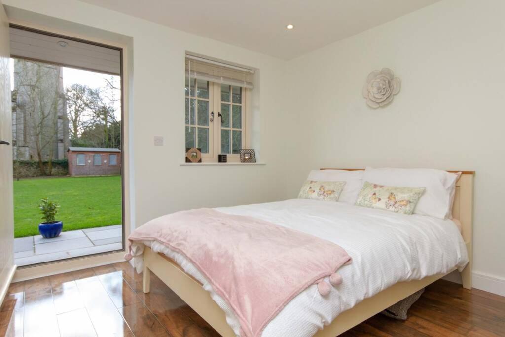 Three-Bedroom House - Photo 15