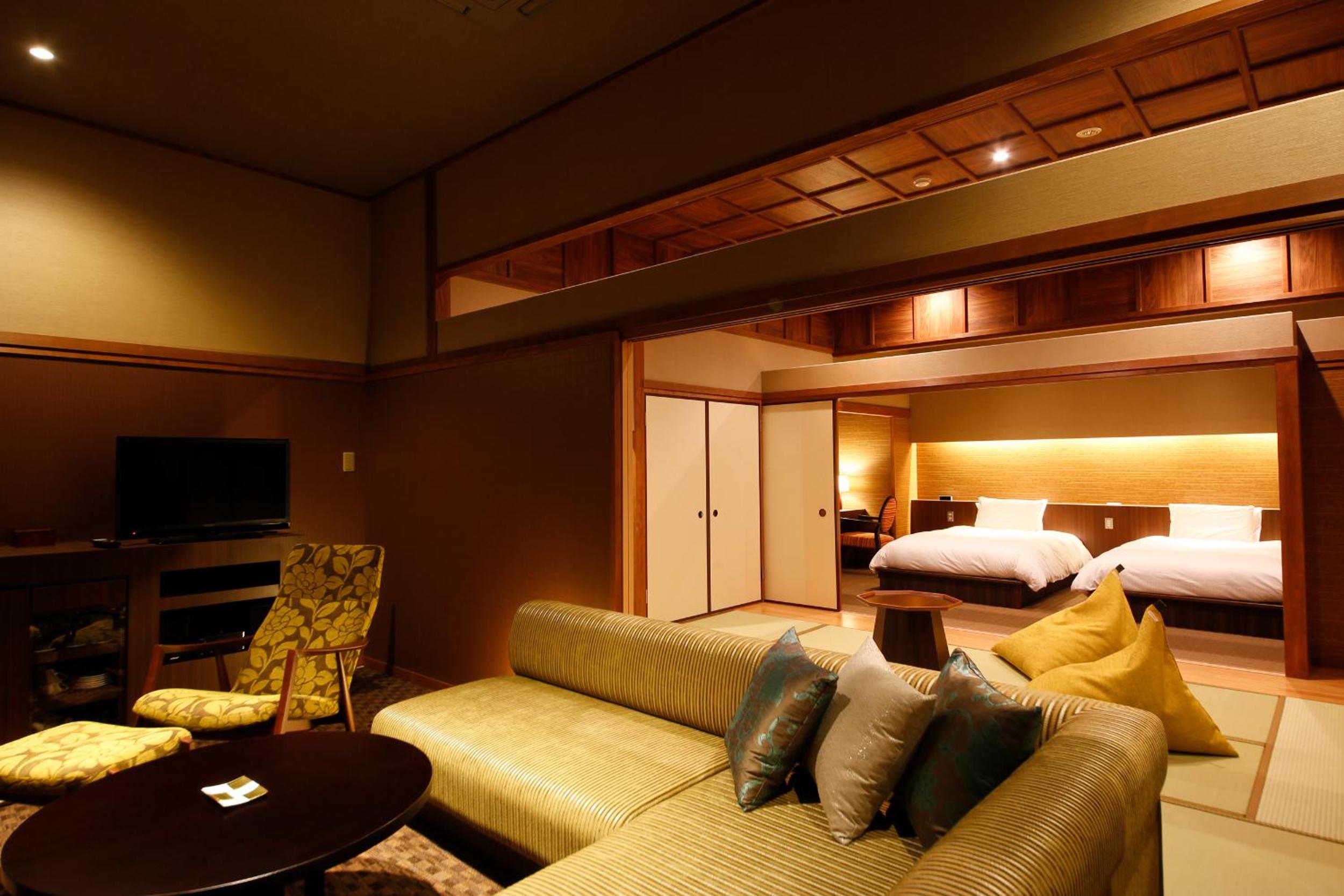 Japanese-Western Room with open-air bath TYPE E - Non-Smoking (2nd-3rd Floor) photo 2