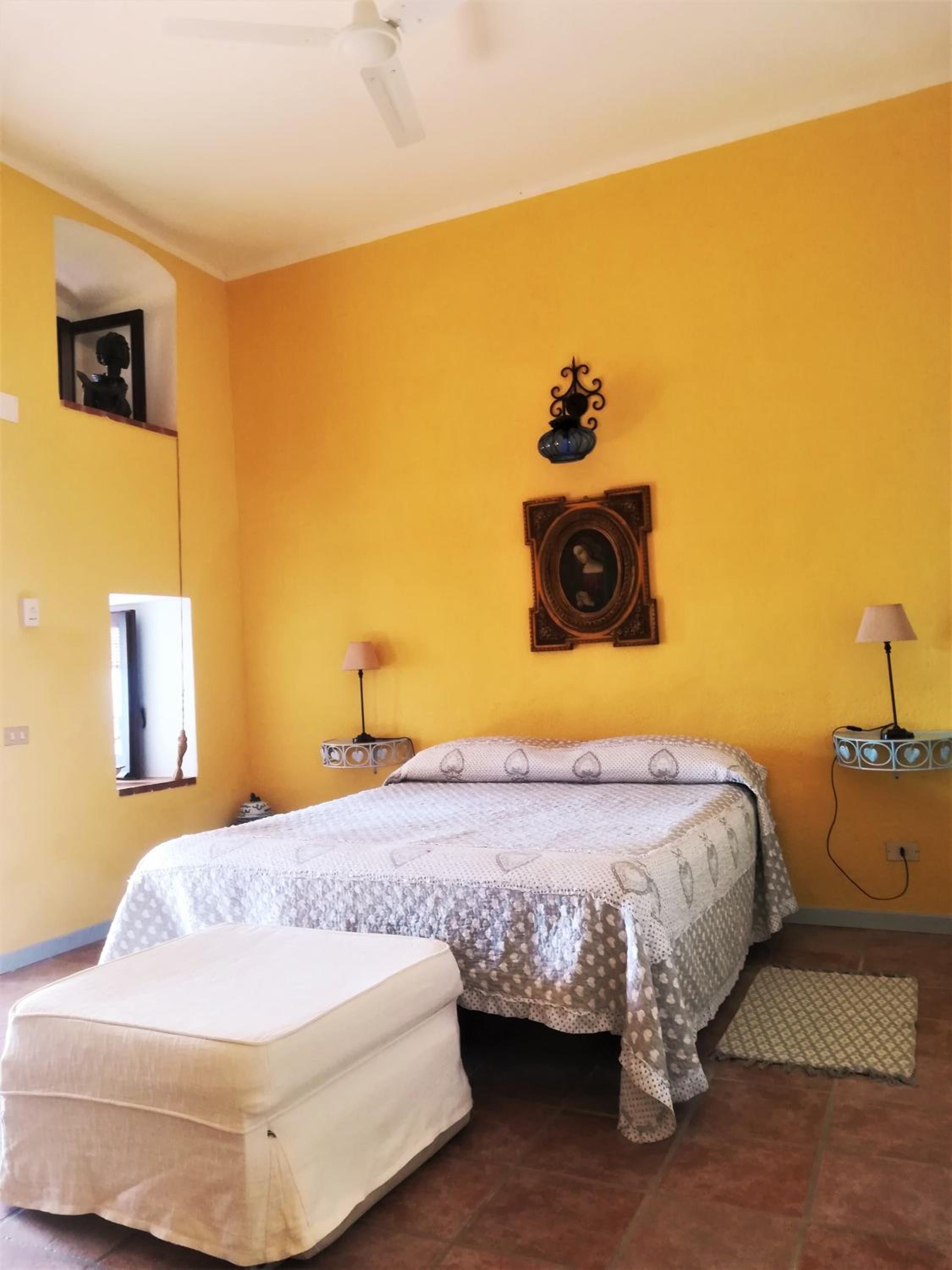 One-Bedroom Apartment with Terrace - Annex