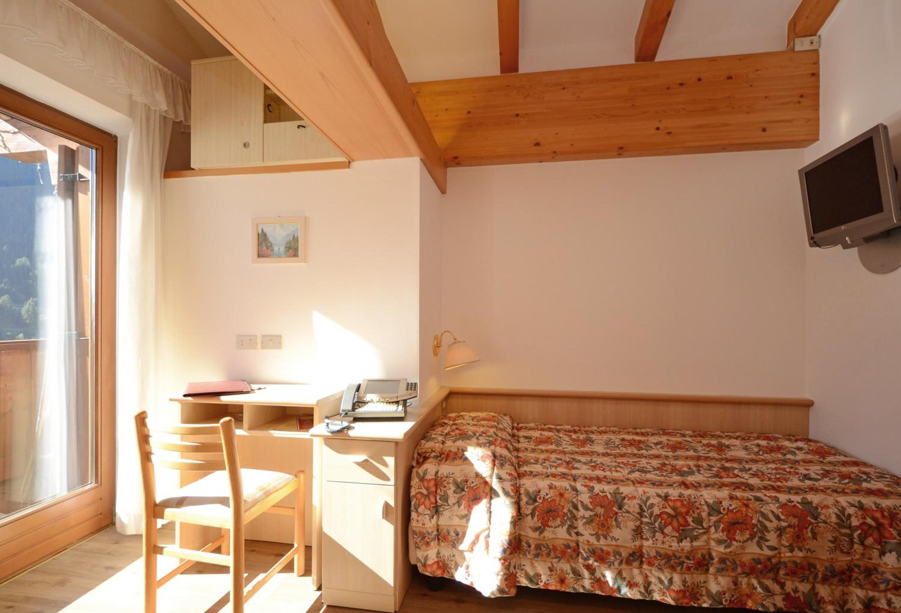 Single Room photo 1