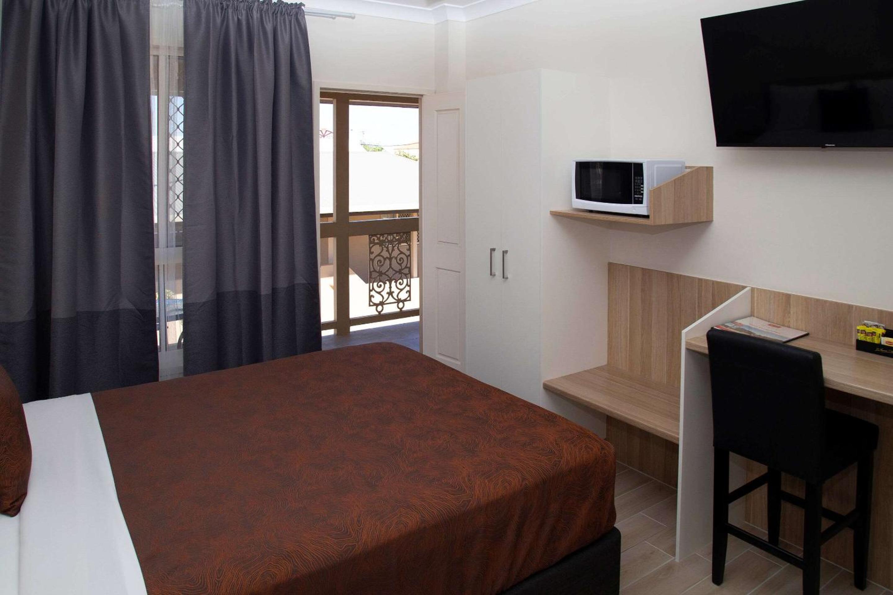 King Studio - Disability Access - Photo 2