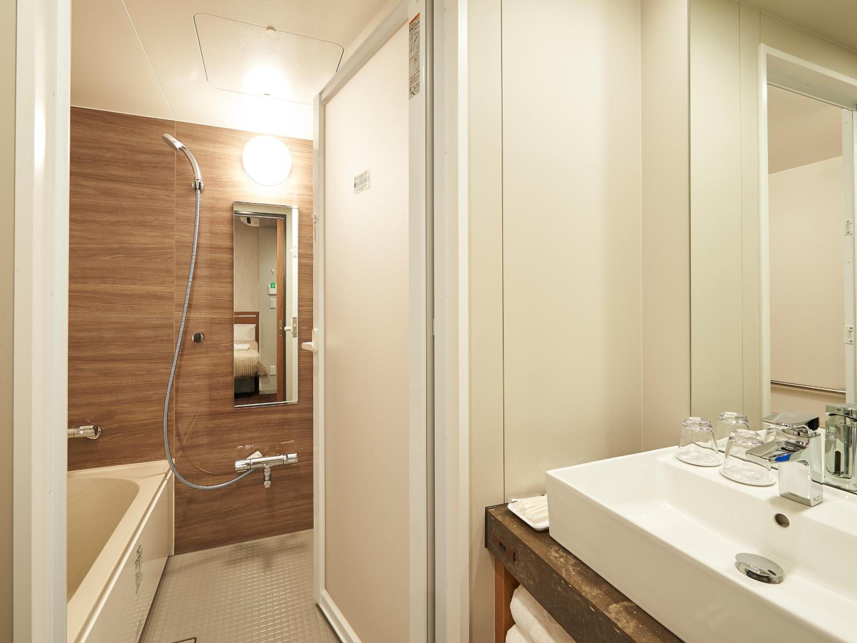 Superior Triple Room - Non-Smoking - Photo 6