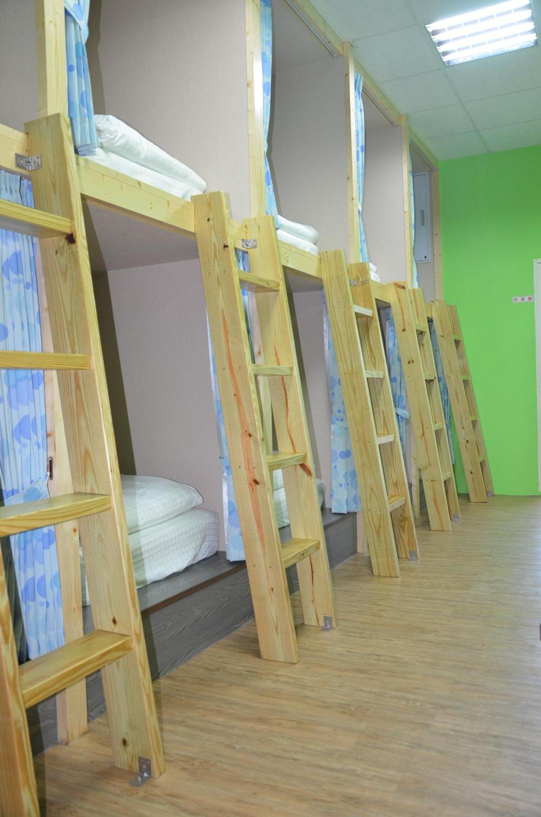 Single Bed in Mixed Dormitory Room photo 3