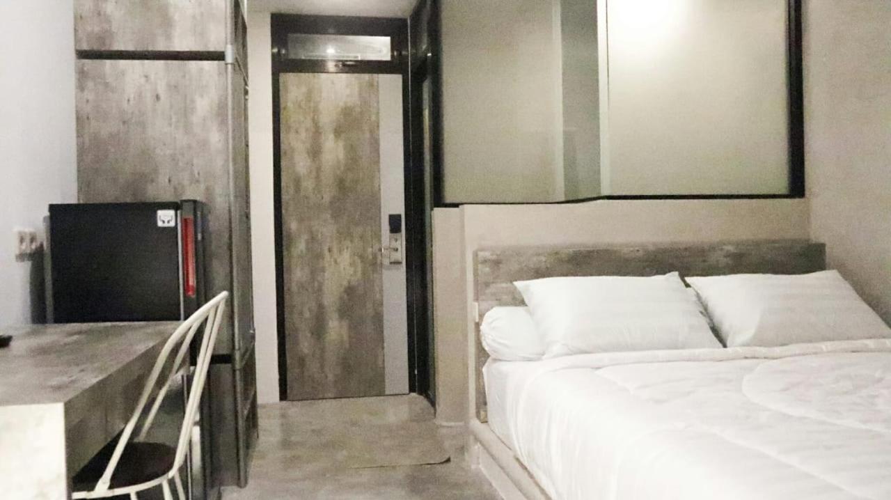 Deluxe Room - Photo 6