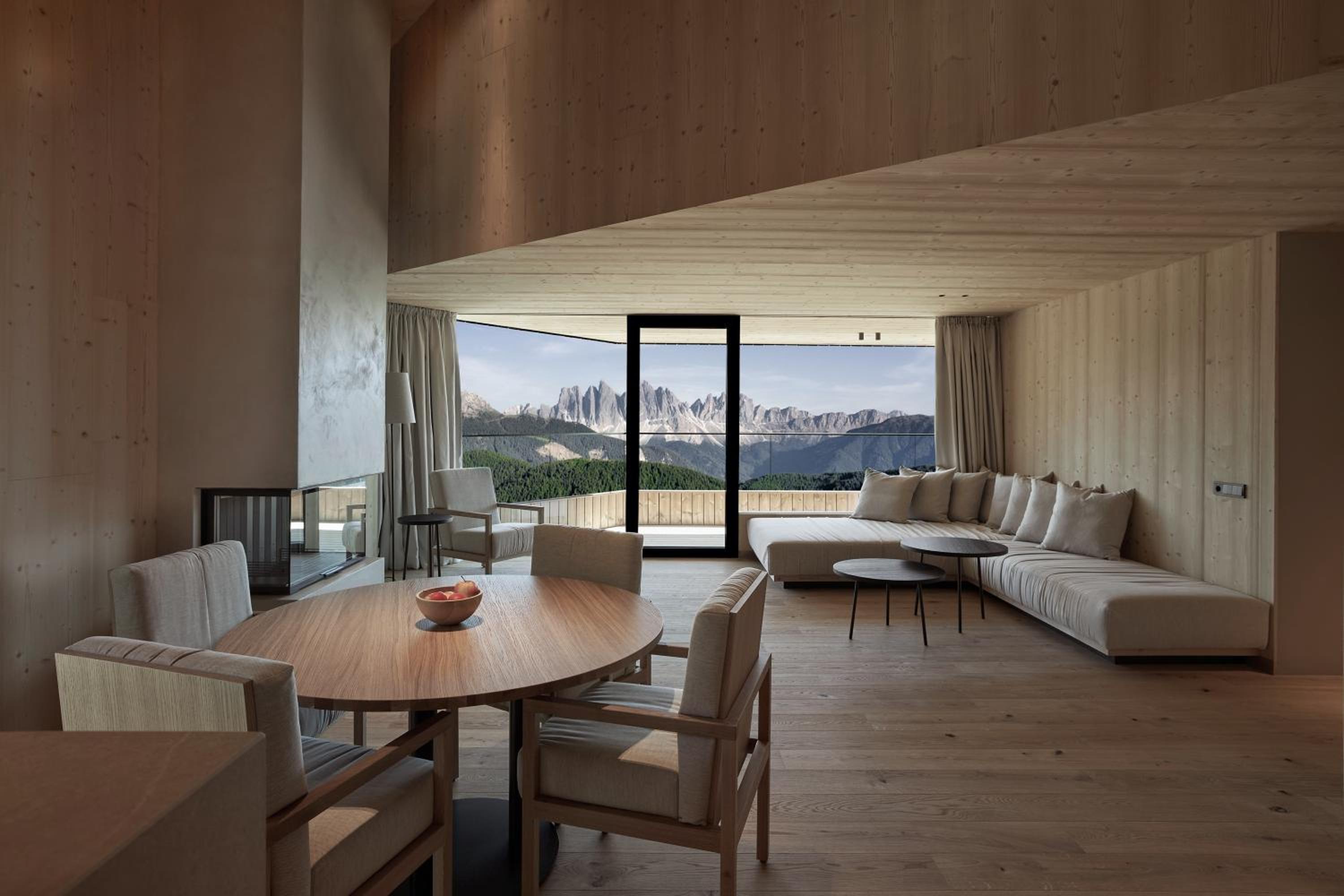 Presidential Suite