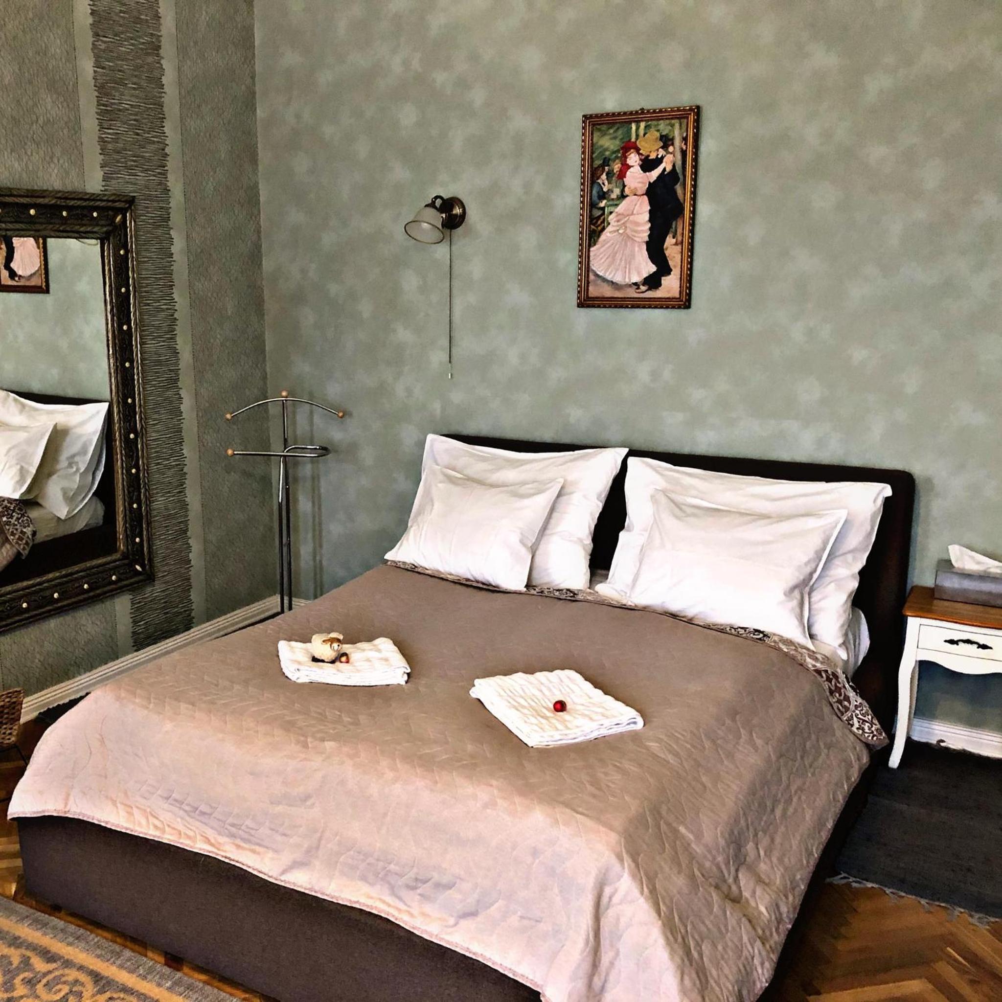 Apartment - Photo 1