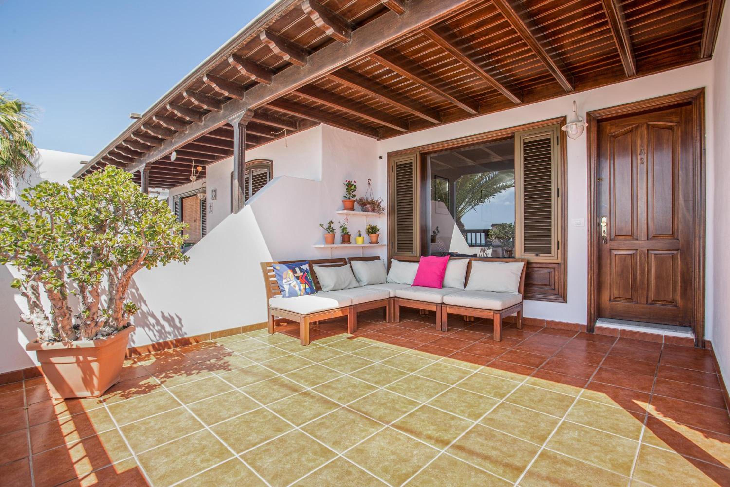 Two-Bedroom House - Photo 15
