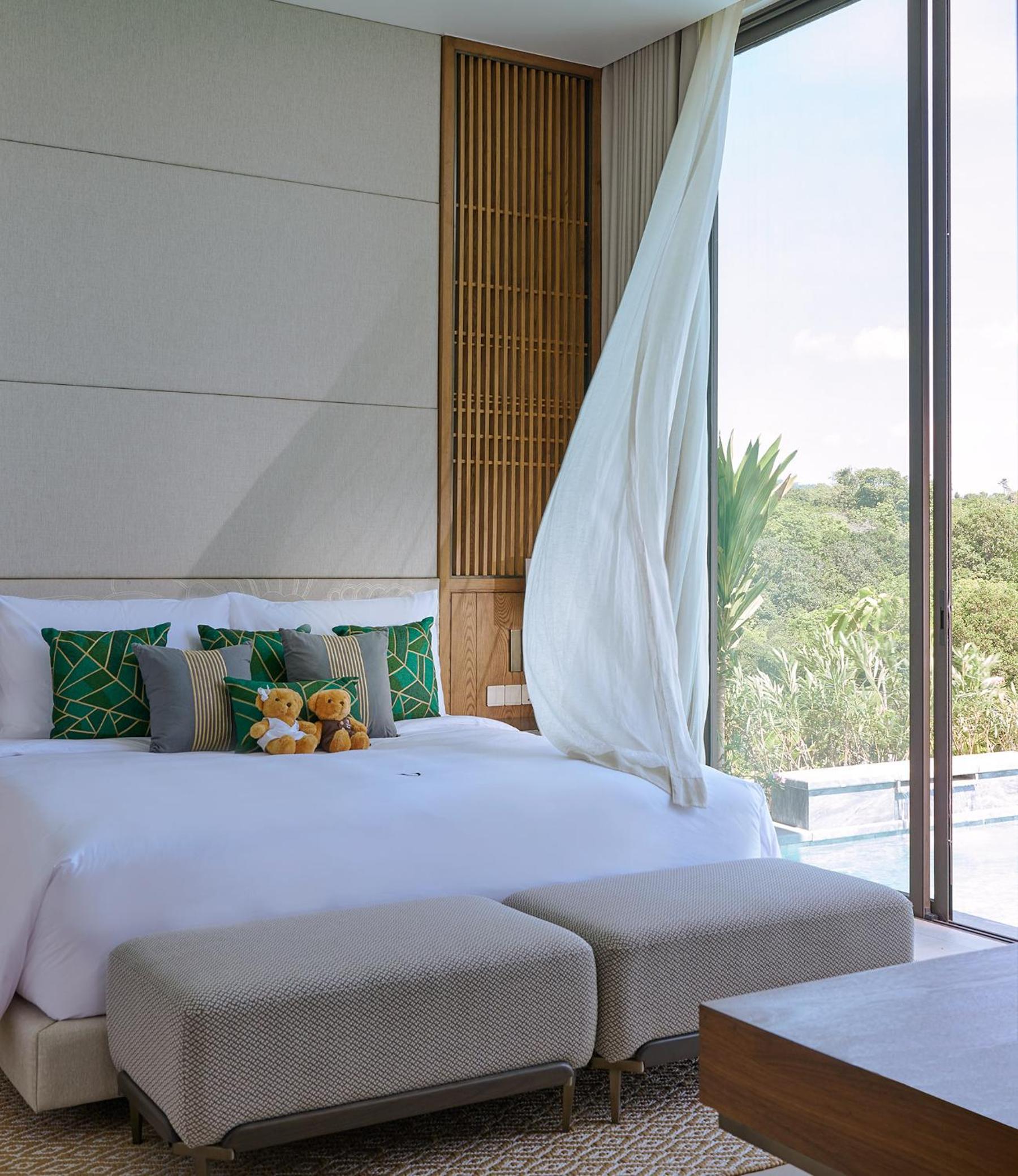 One-Bedroom Villa with Hill View - Photo 4