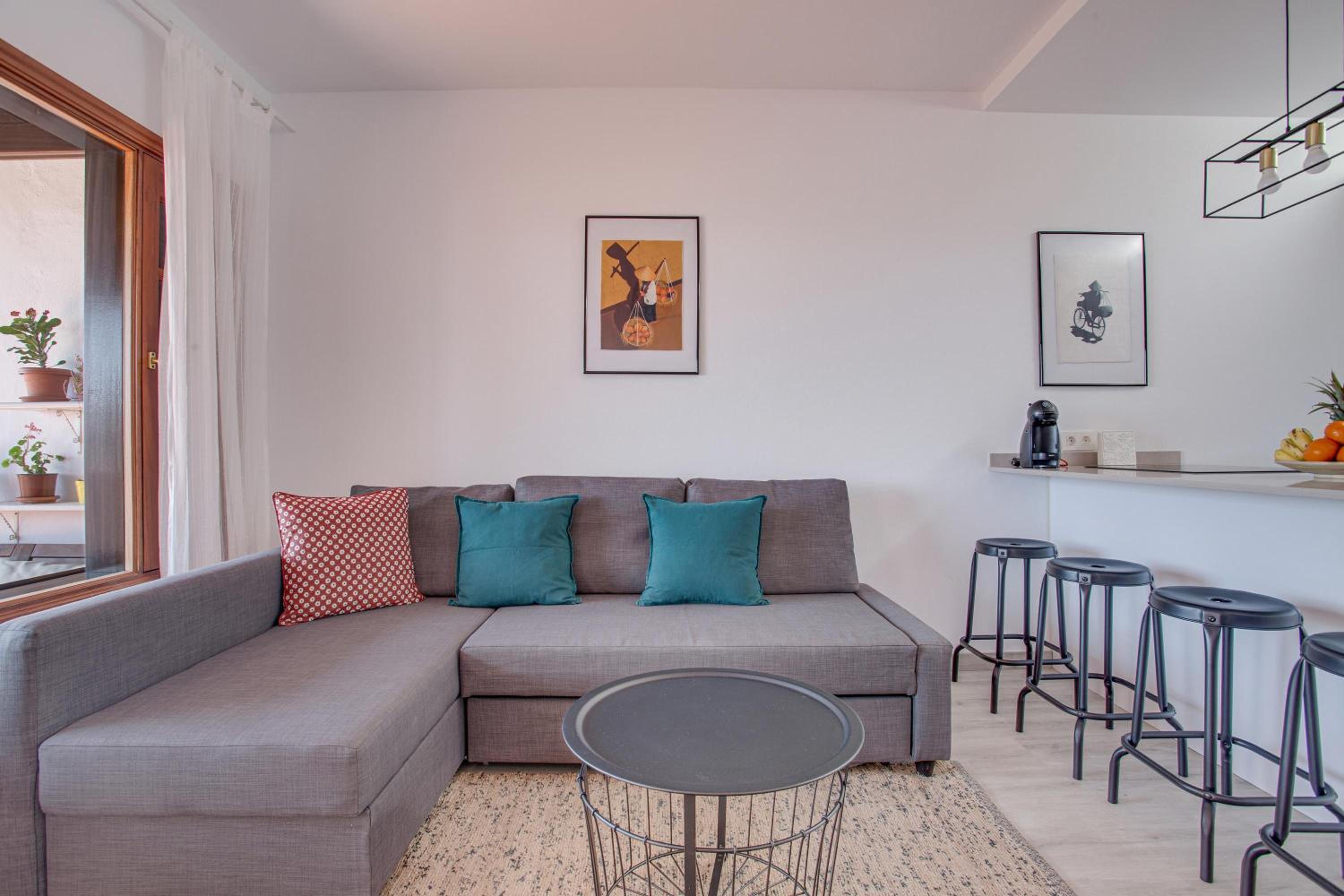Two-Bedroom House - Photo 14