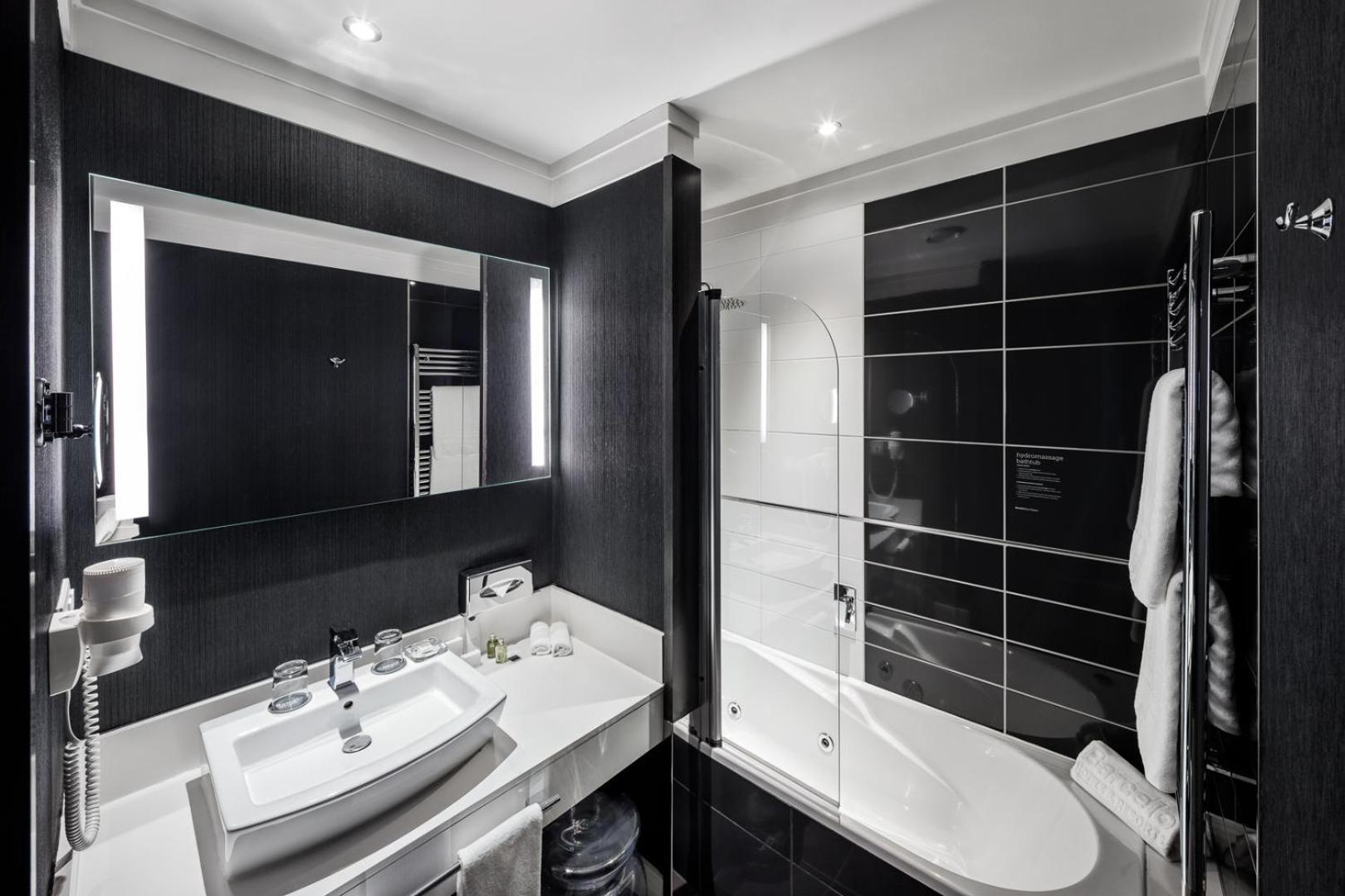 Executive Double or Twin Room - Photo 3