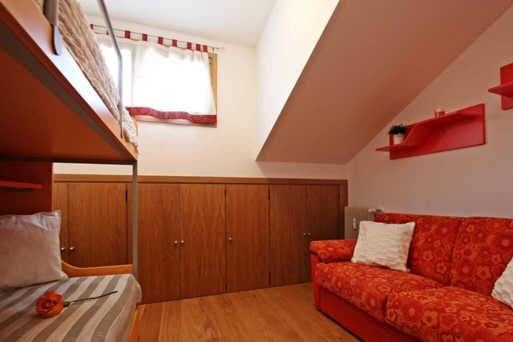 Two-Bedroom Apartment photo 3