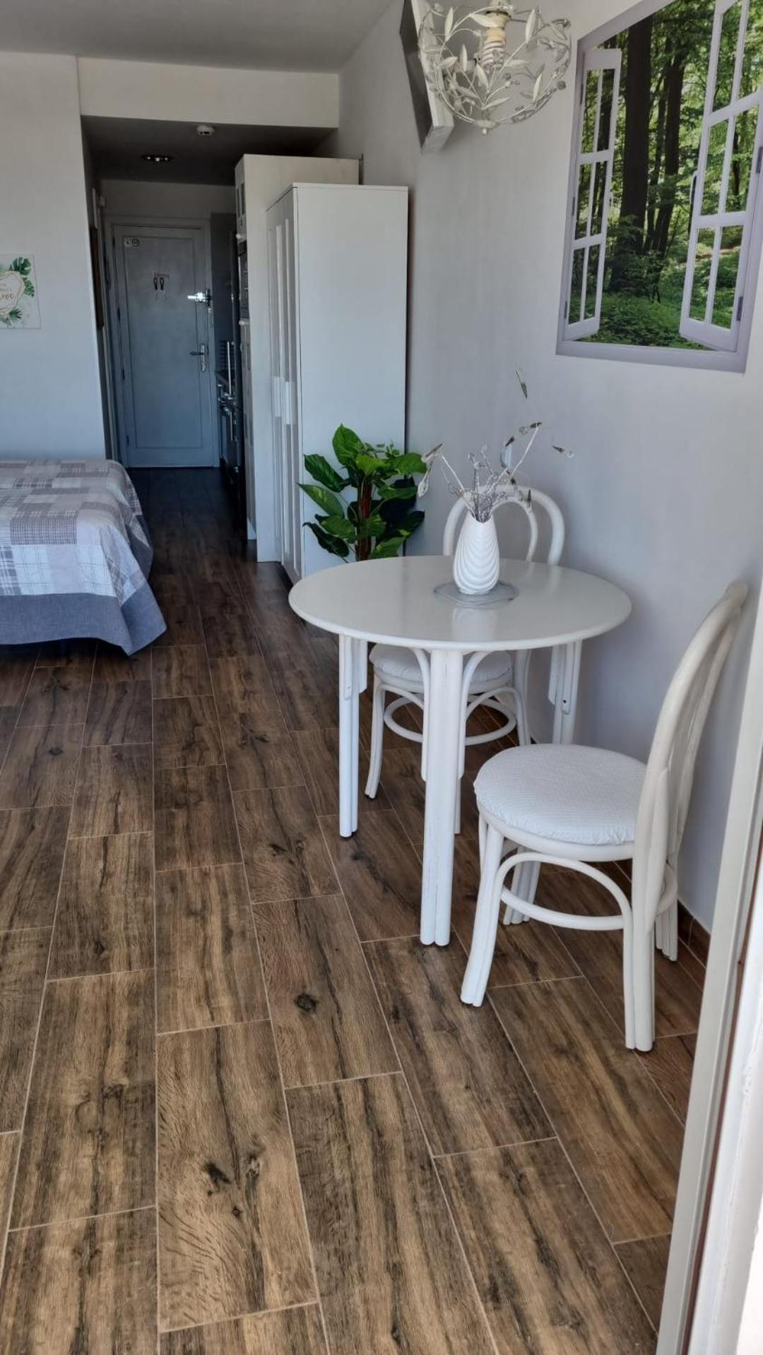 Apartment with Sea View photo 2
