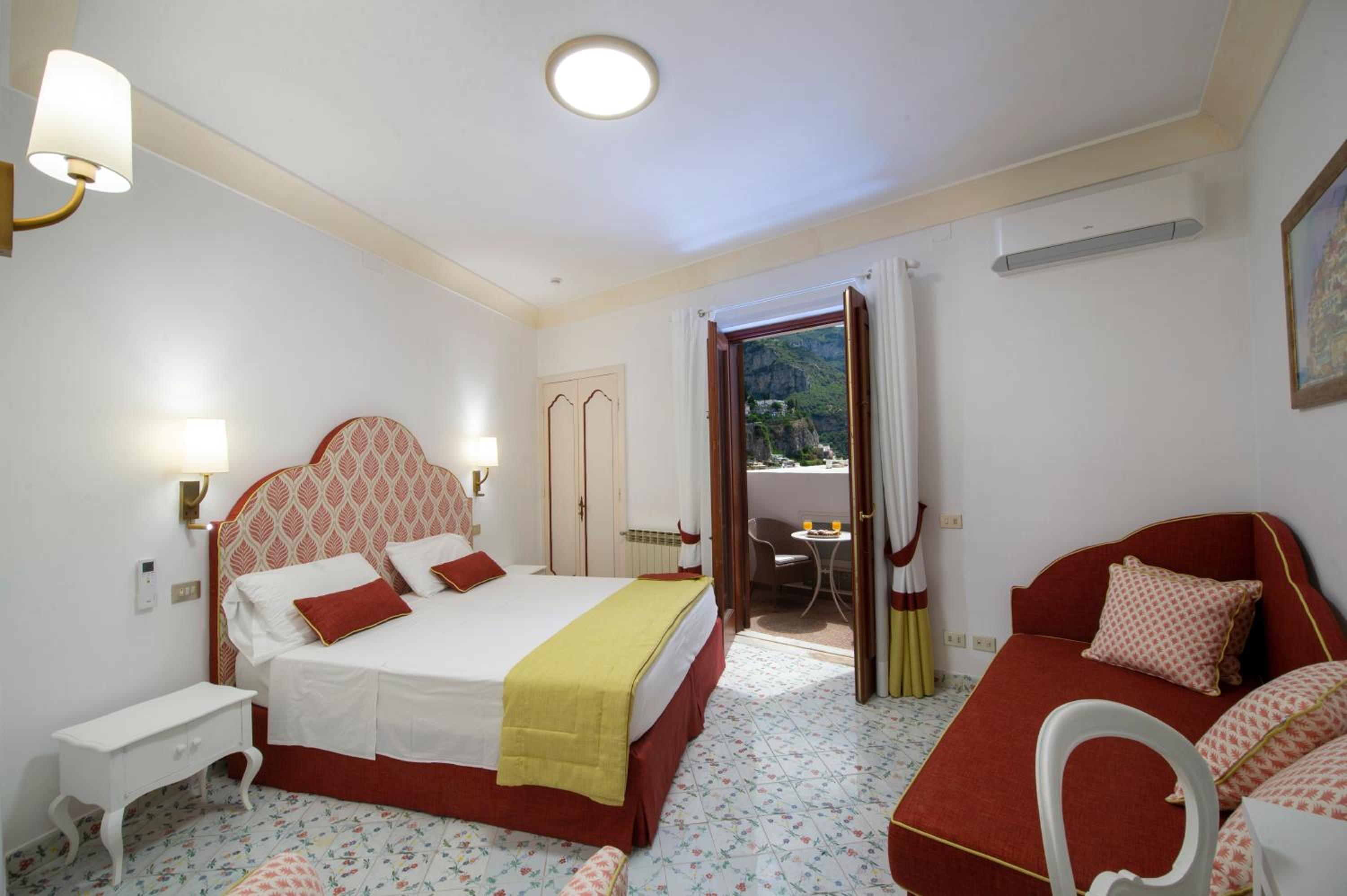 Budget Double Room with Inner Courtyard View photo 2