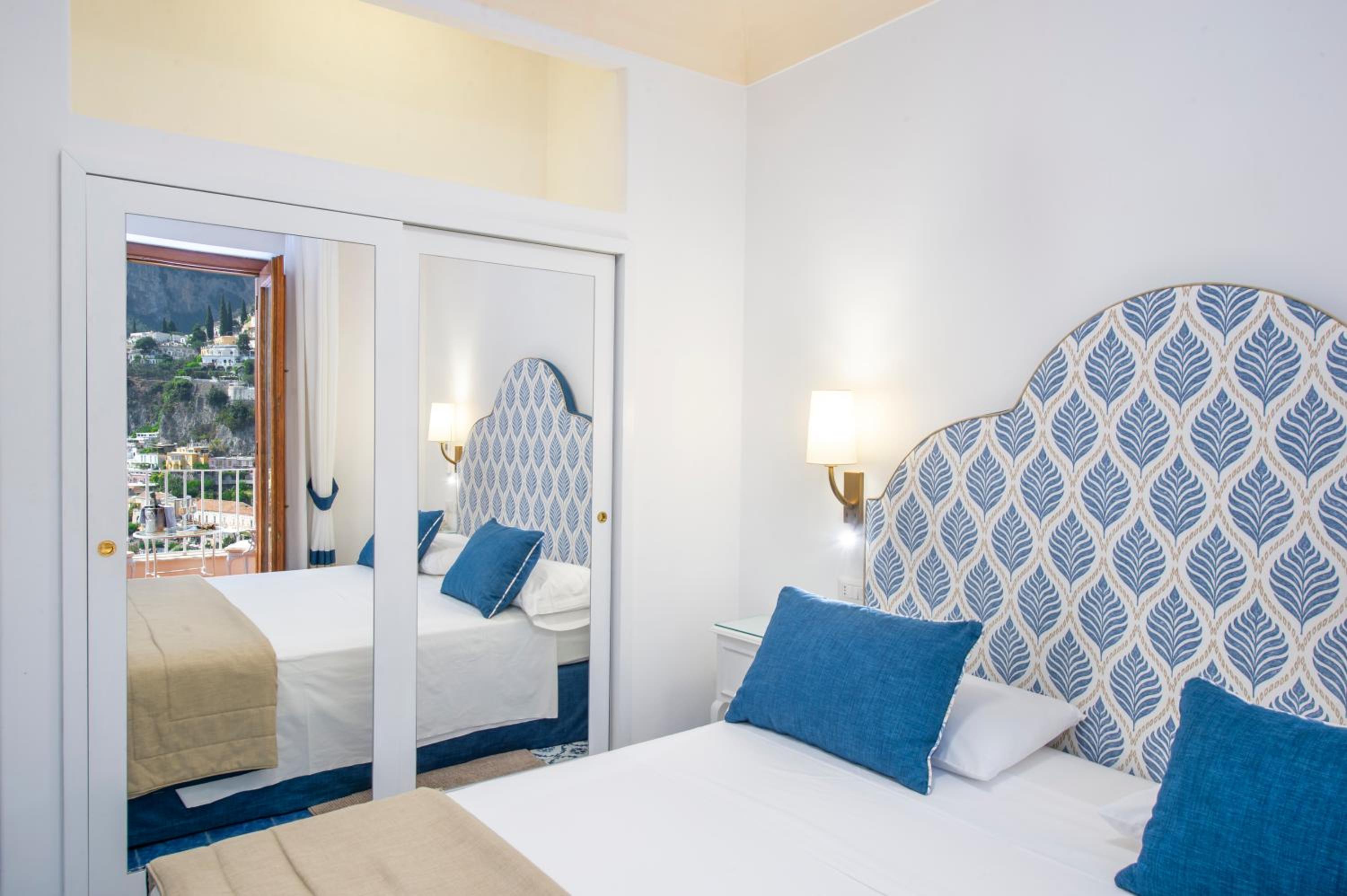 Superior Double or Twin Room with Sea View - Photo 22