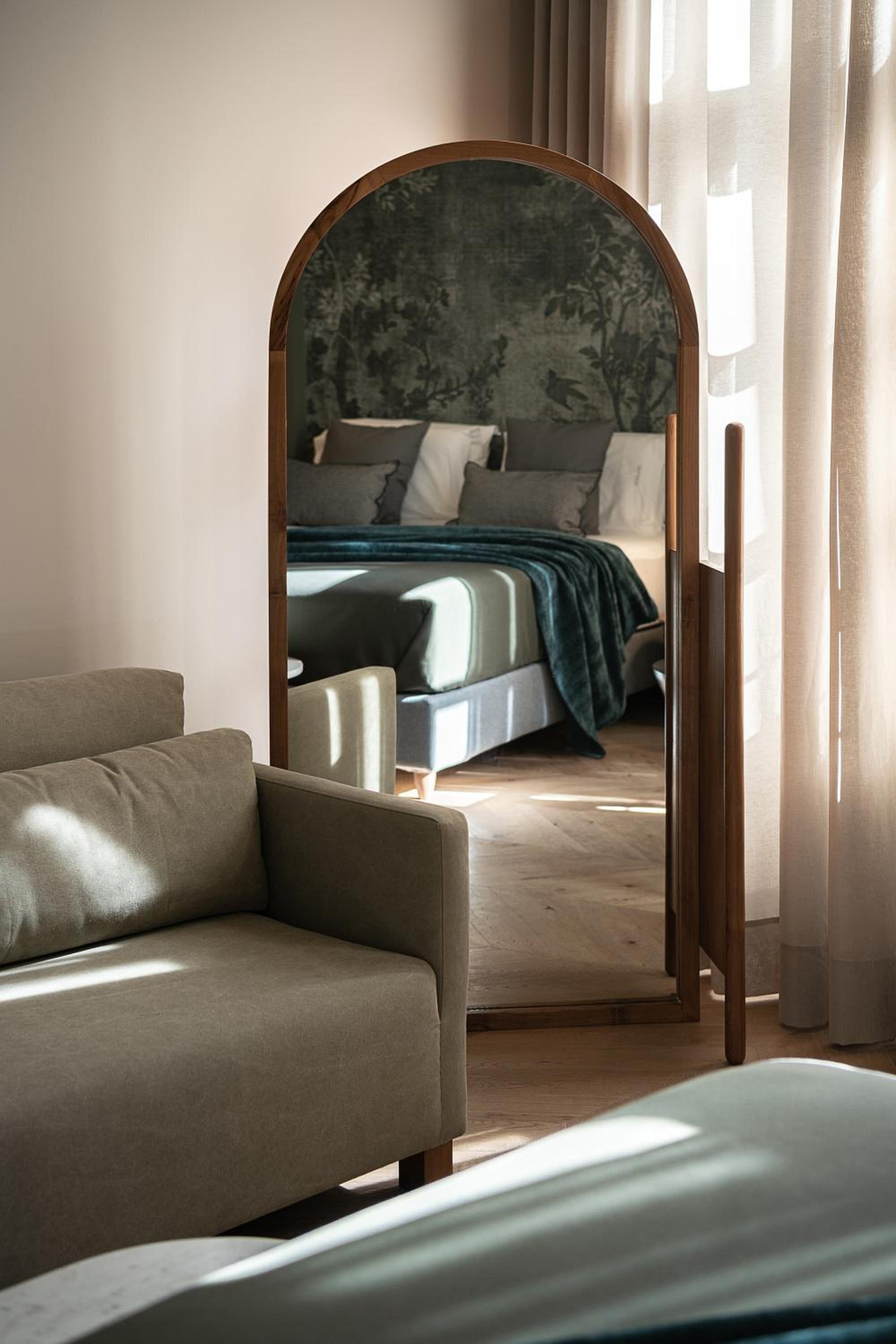Deluxe Suite with Spa Bath