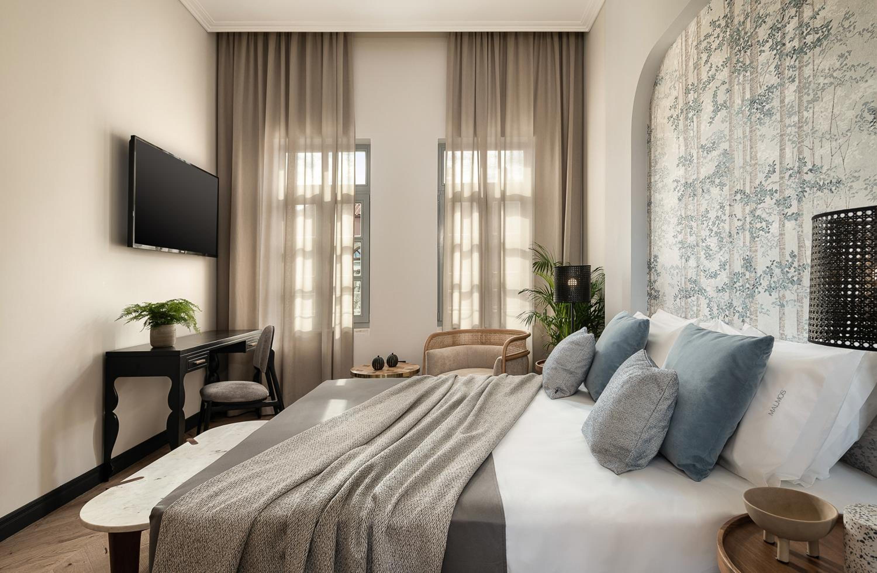 Superior Double or Twin Room with City View