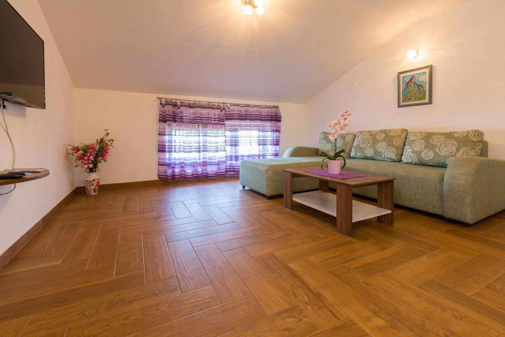 Apartment with Sea View