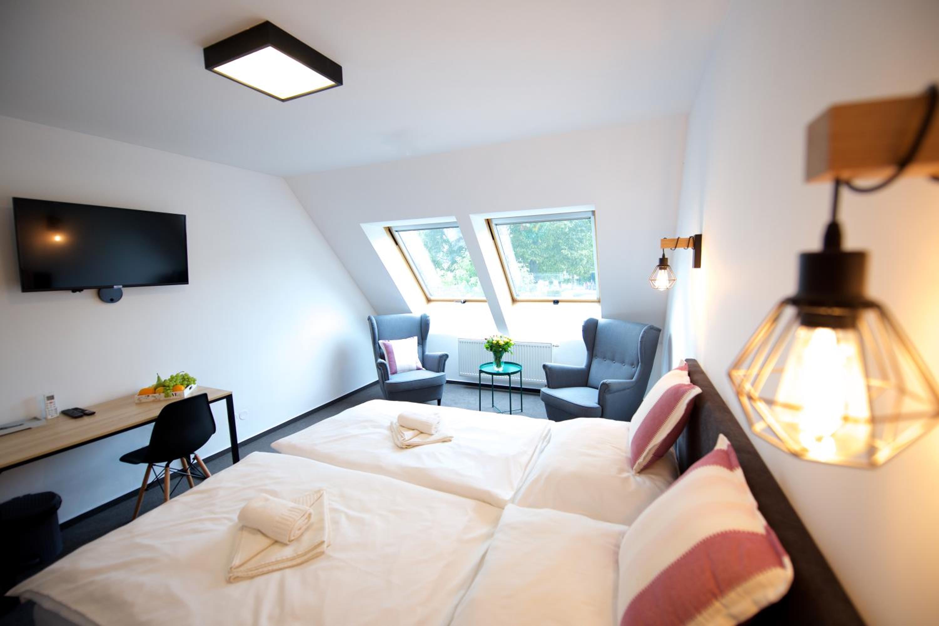 Economy Double Room - Photo 1