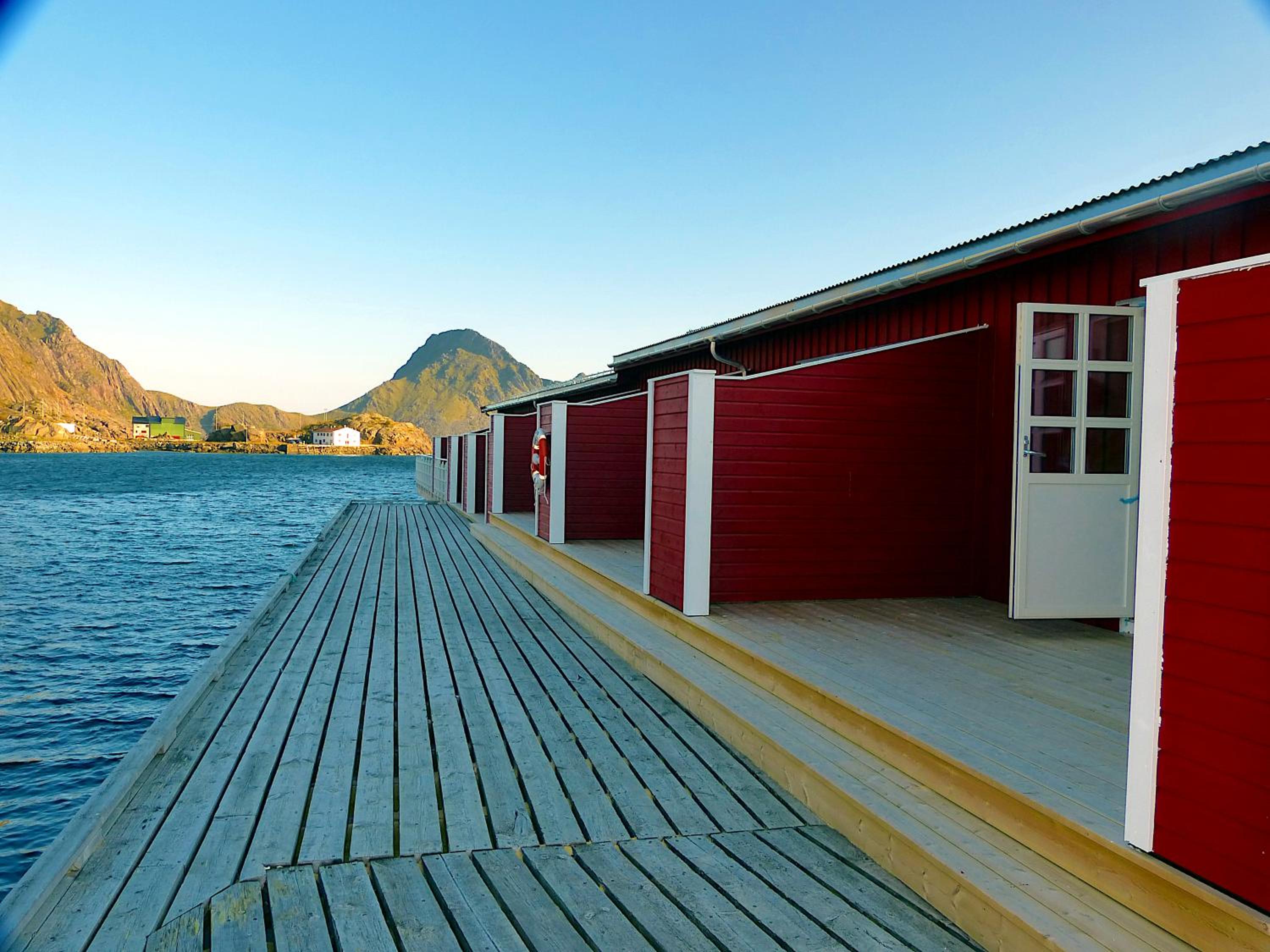 Bungalow - Water Front  - Photo 5