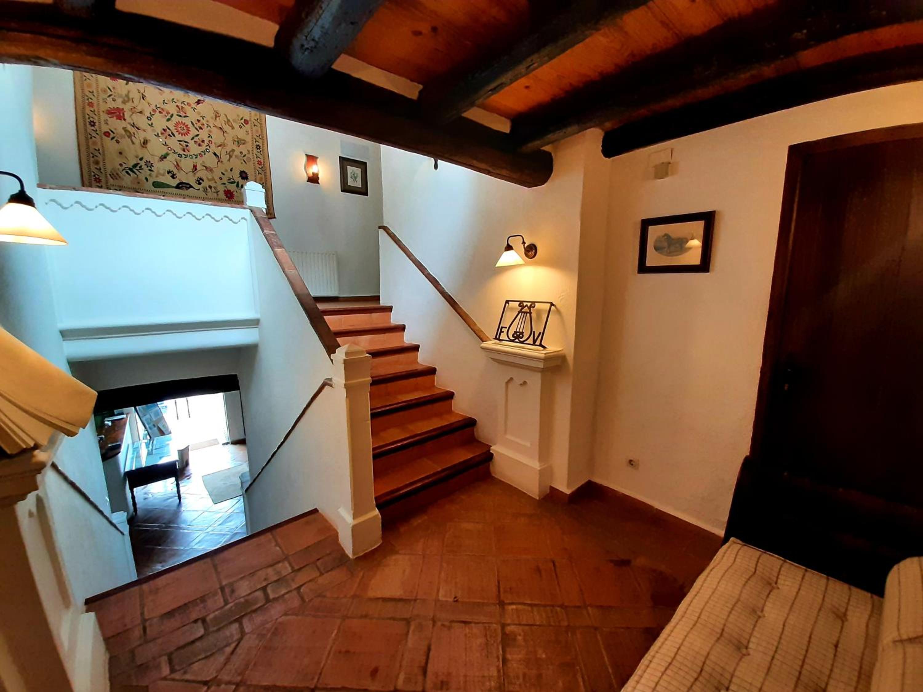 Double Room - Photo 9