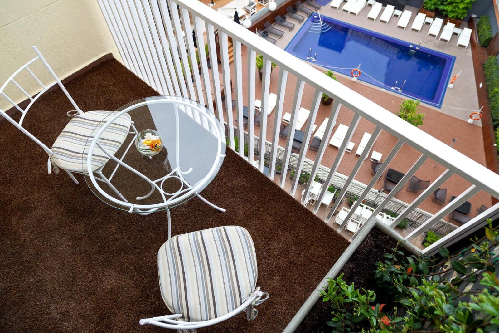 Suite Courtyard View Terrace The Wellington Club - Photo 11