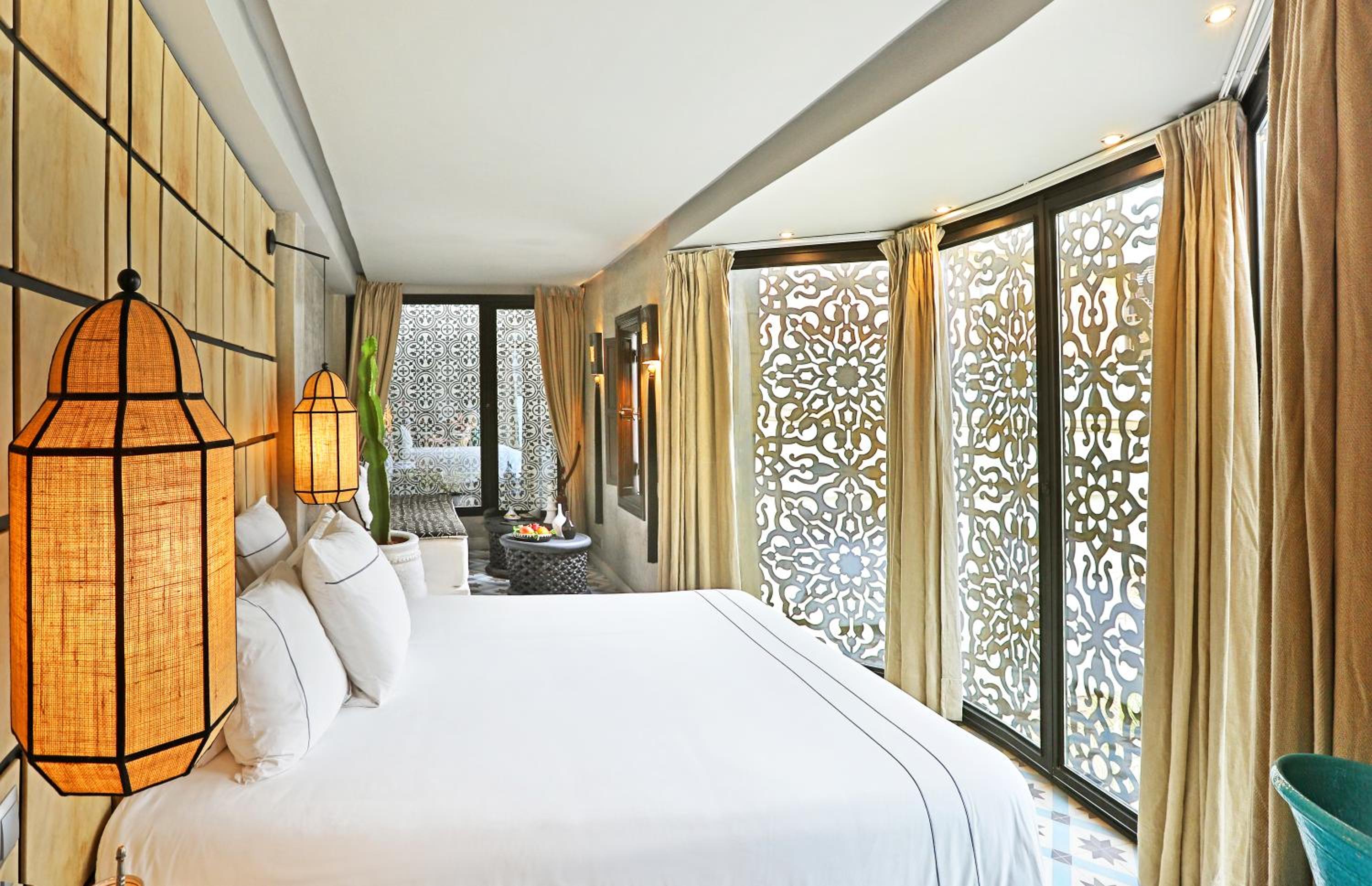 Junior Suite with Garden View
