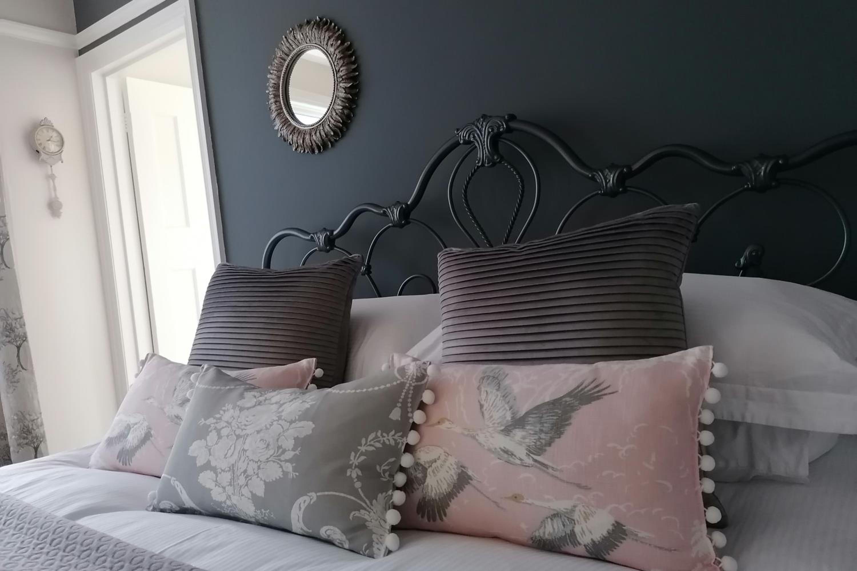 Deluxe King Room photo 3