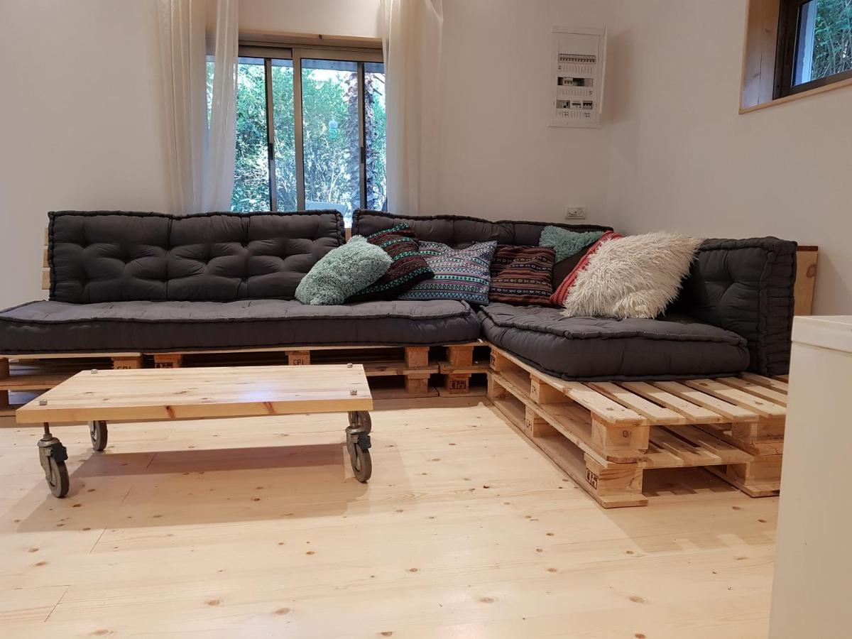 One-Bedroom House - Photo 10