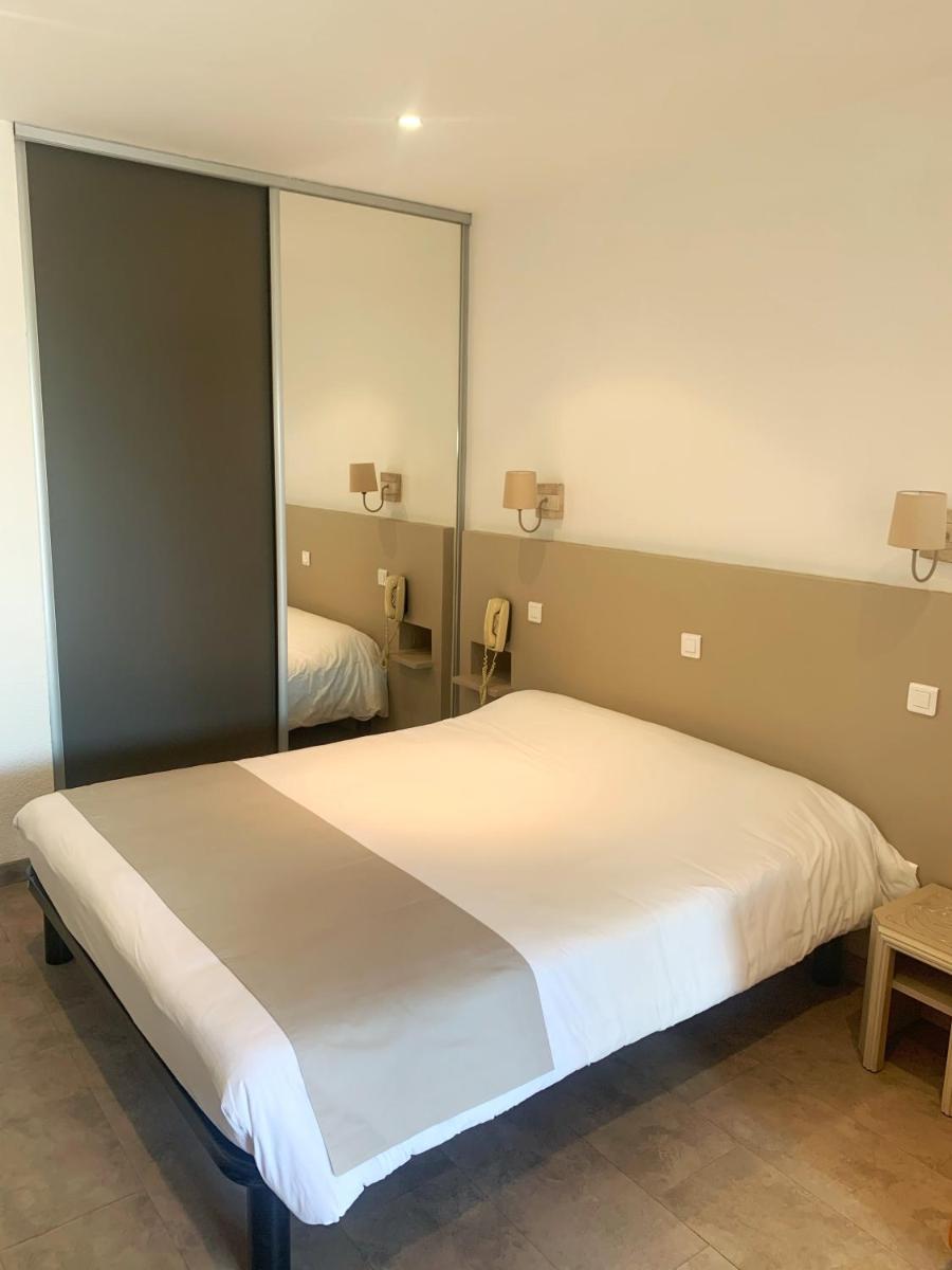  Triple Room- Ground Floor photo 3