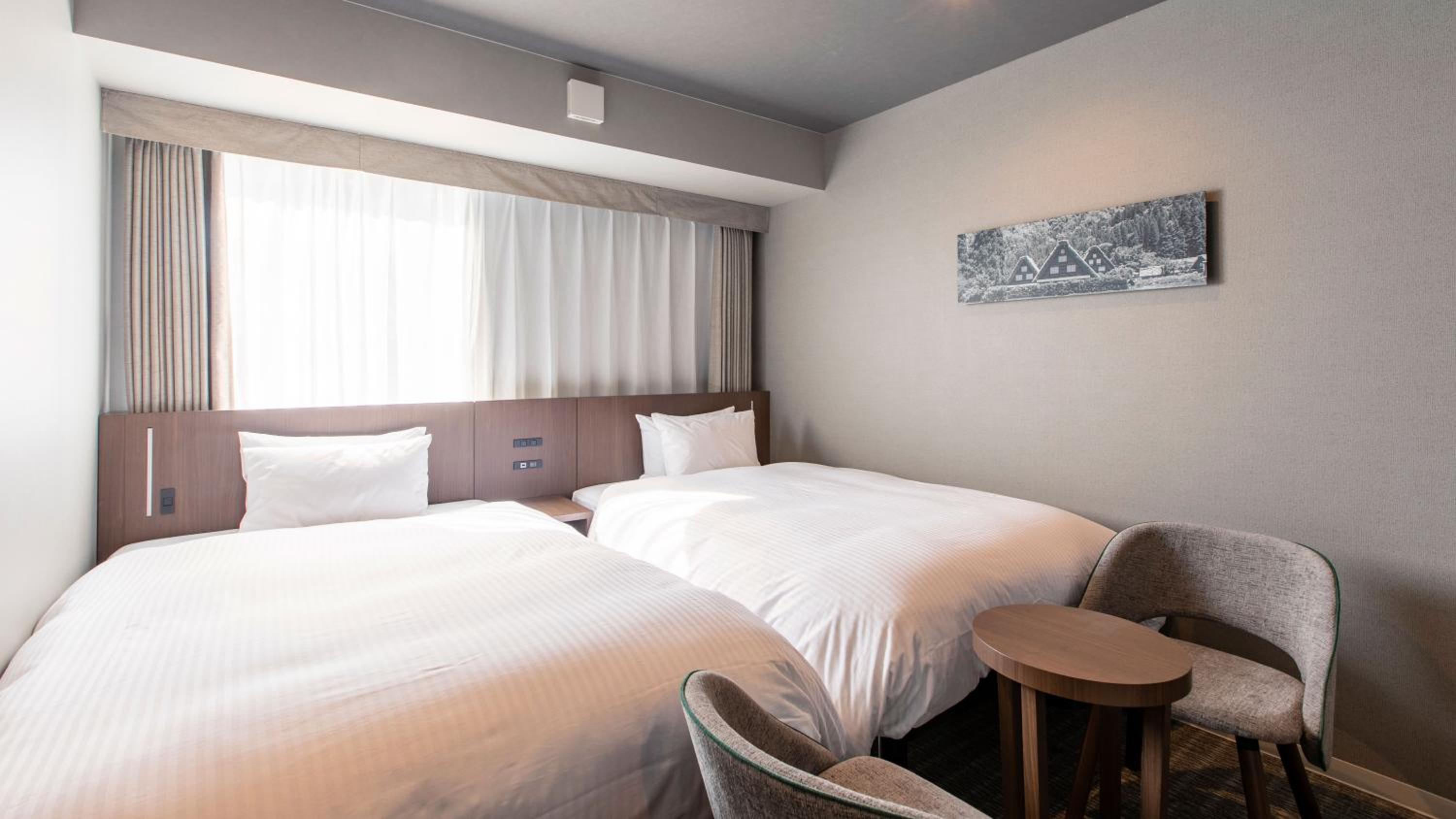 Superior Twin Room - Photo 1