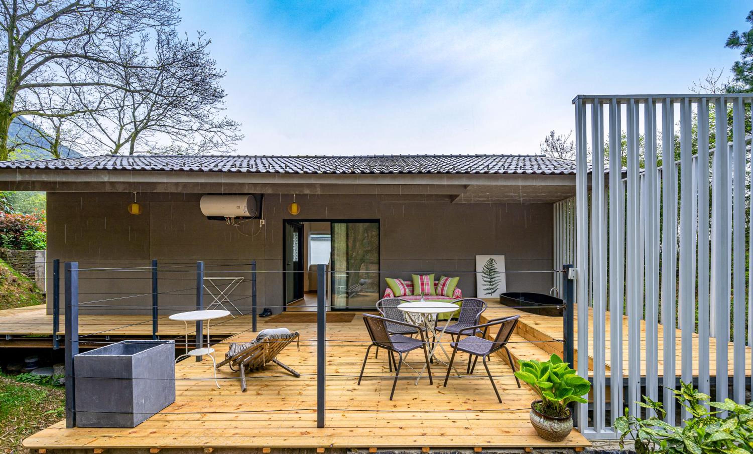 Family Room with Terrace photo 1