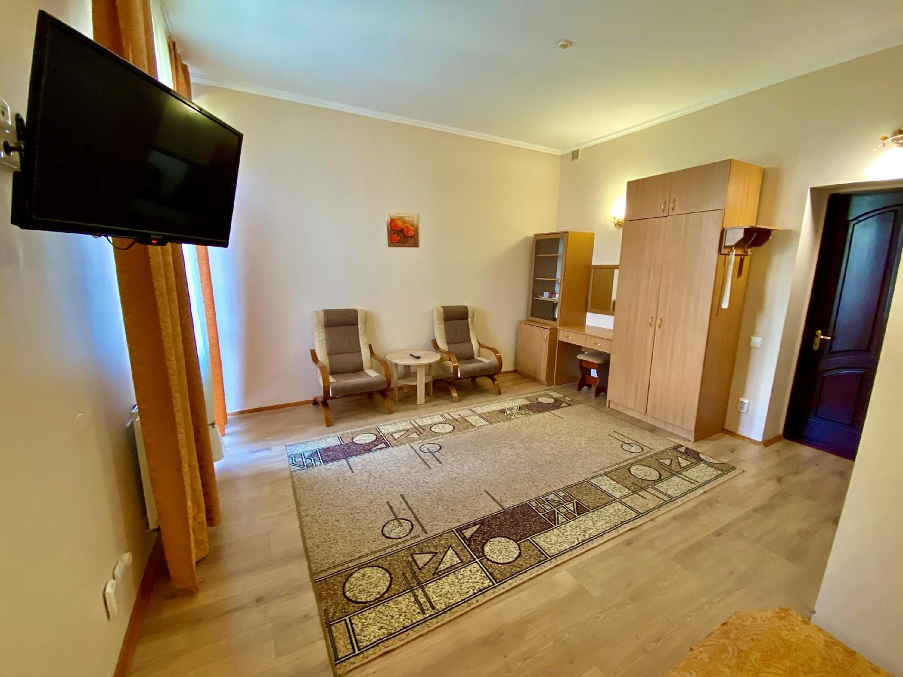 Junior Suite with Balcony