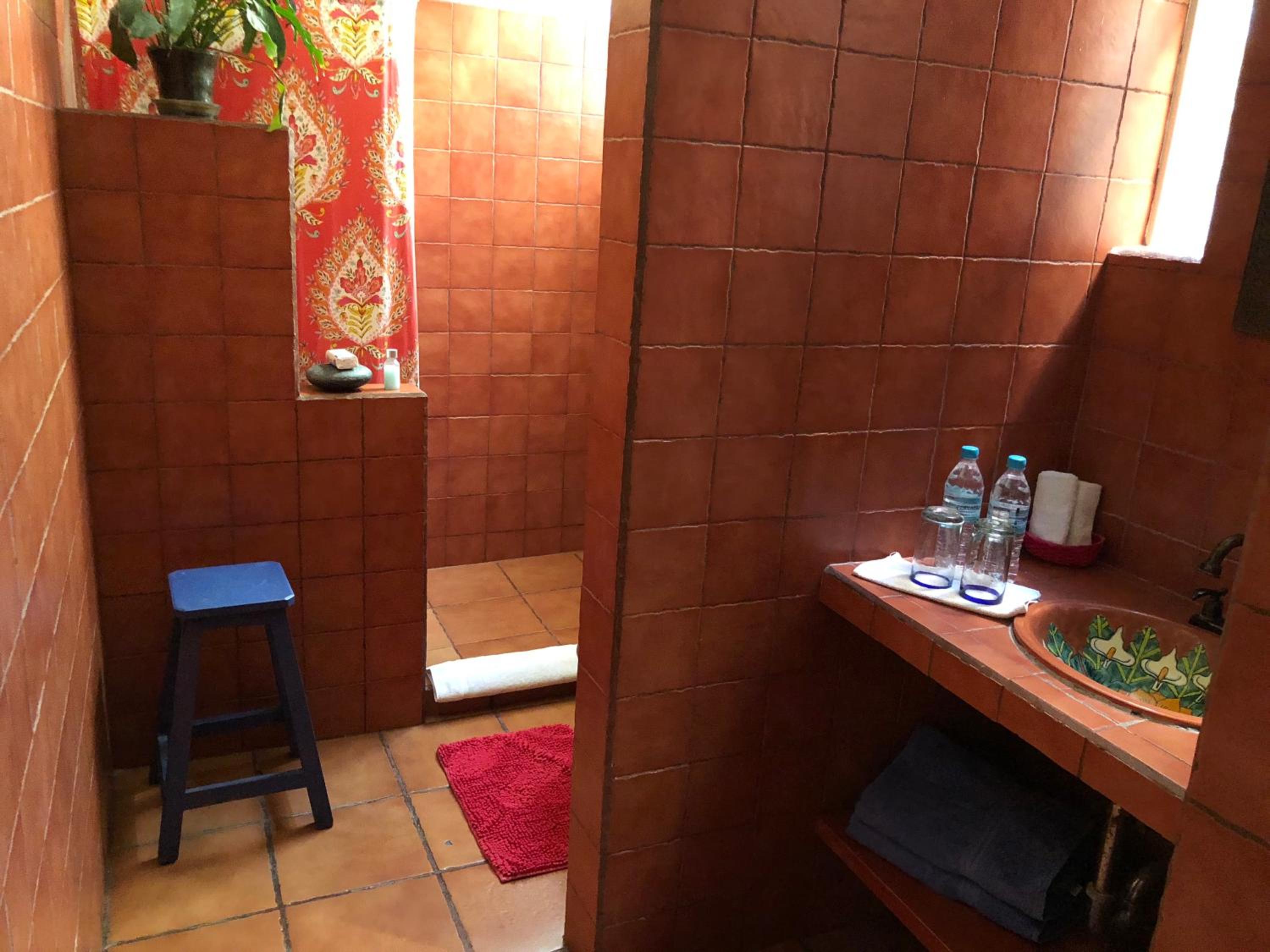 Queen Room photo 3