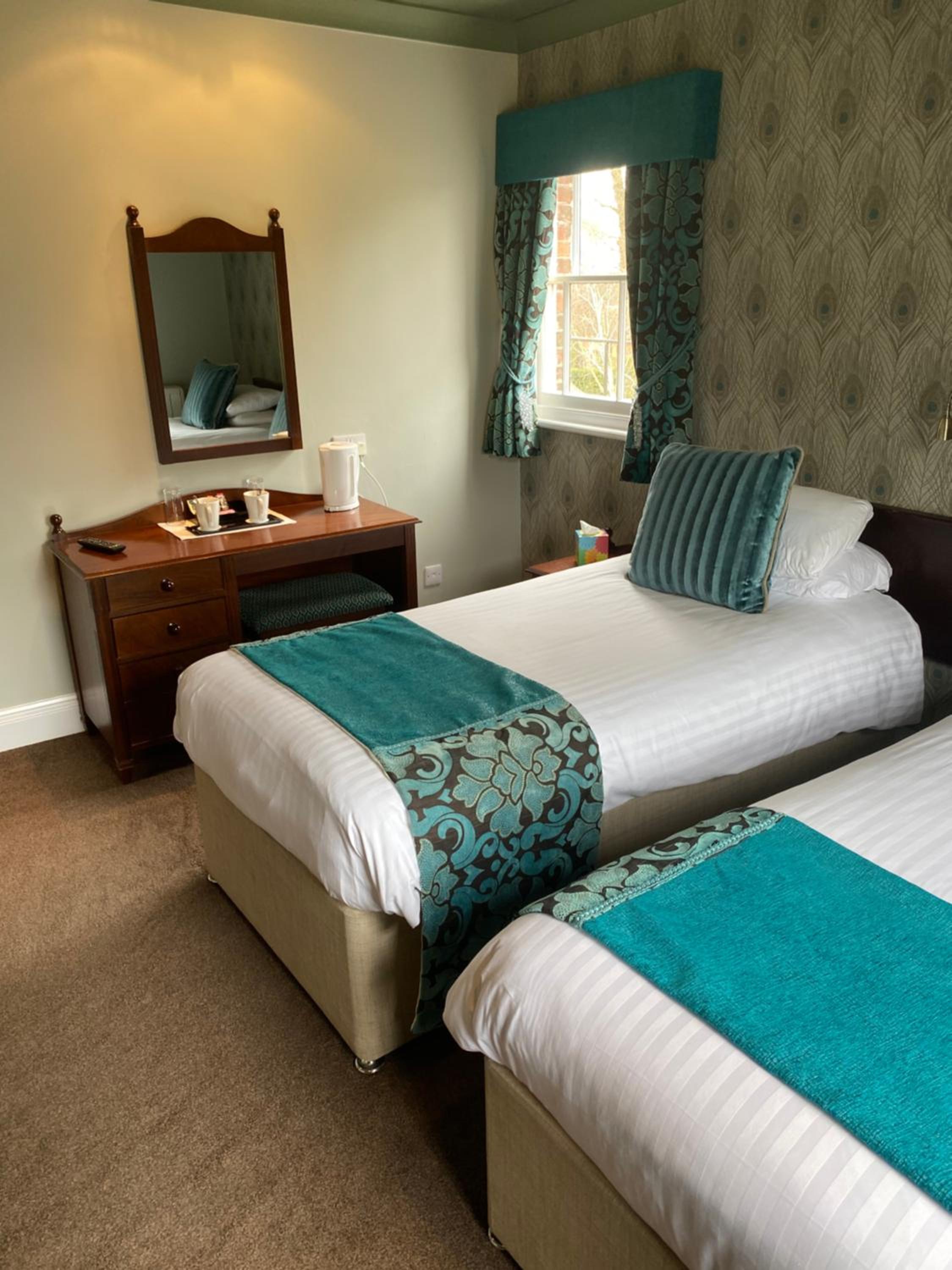 Standard Twin Room photo 3