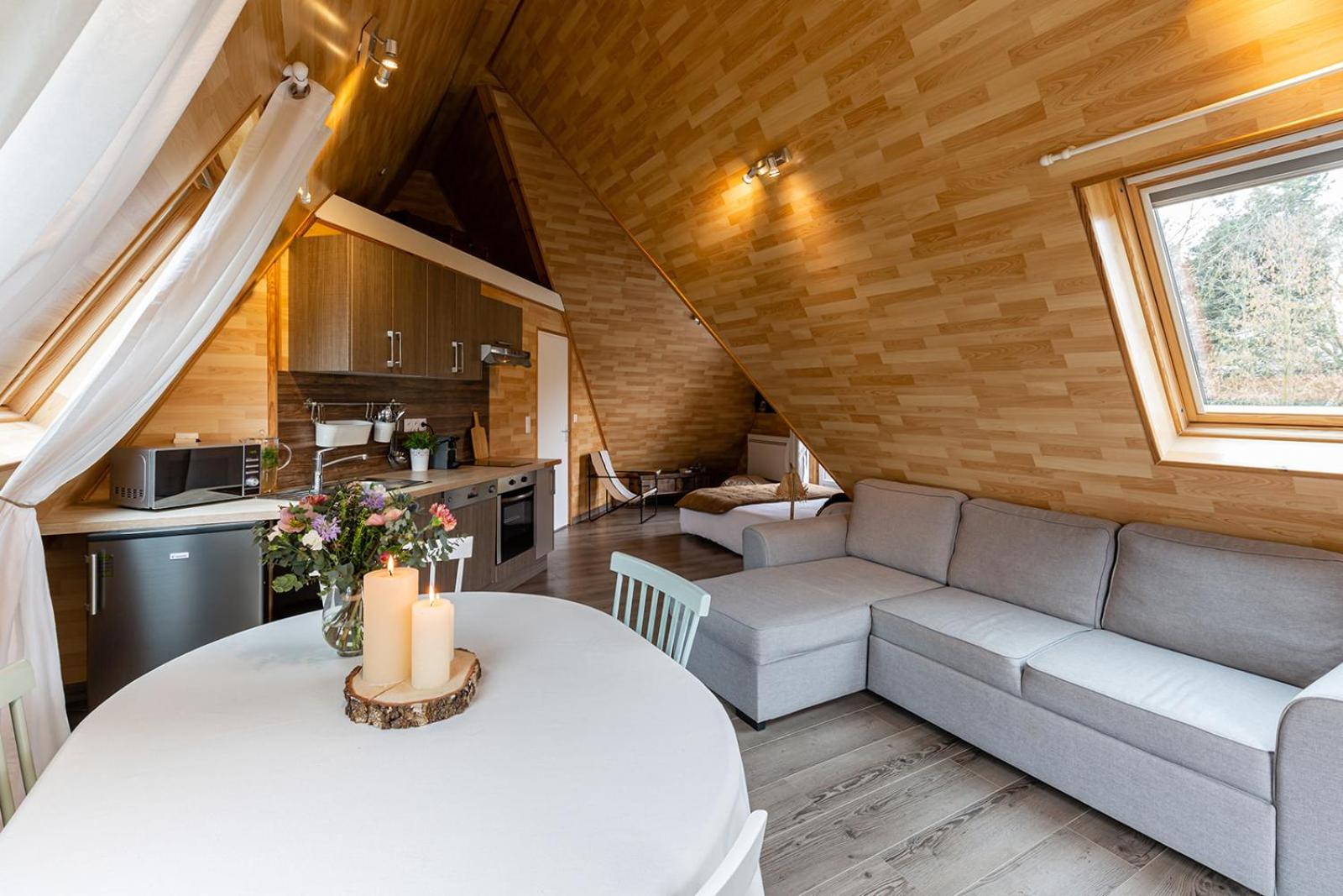 Lodge with Nordic Spa - Photo 4
