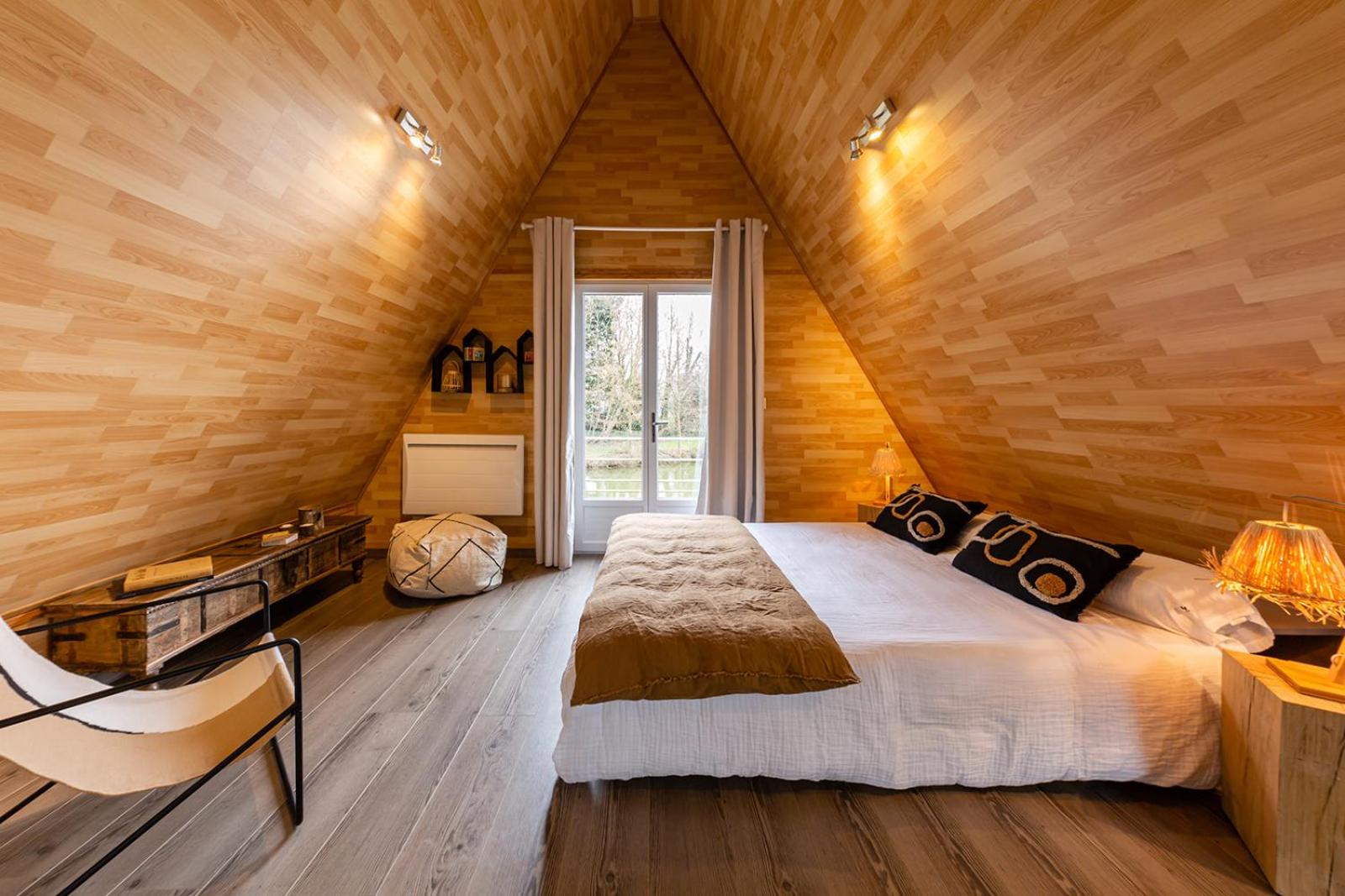 Lodge with Nordic Spa - Photo 7