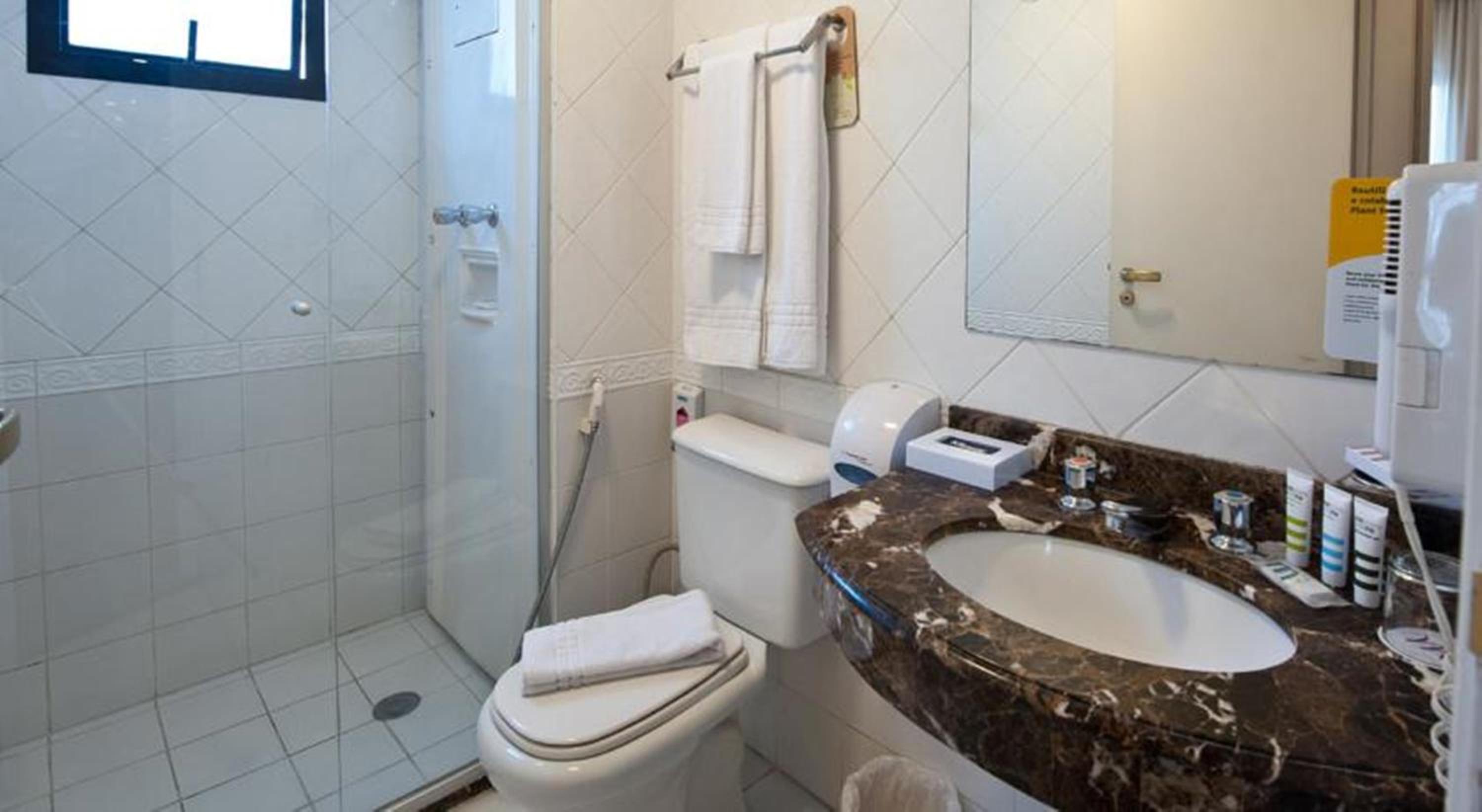Standard Room with Two Single Beds