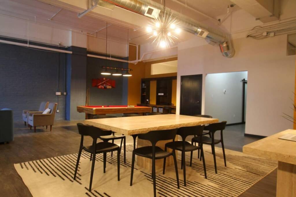 Three-Bedroom Apartment - Photo 16
