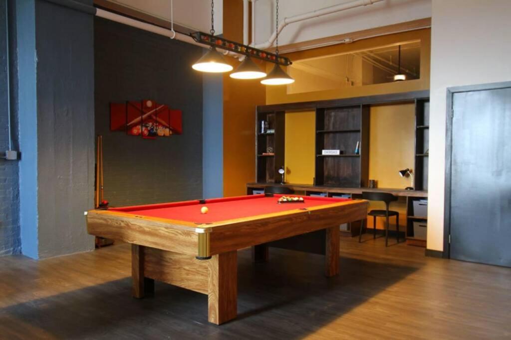 Three-Bedroom Apartment - Photo 30