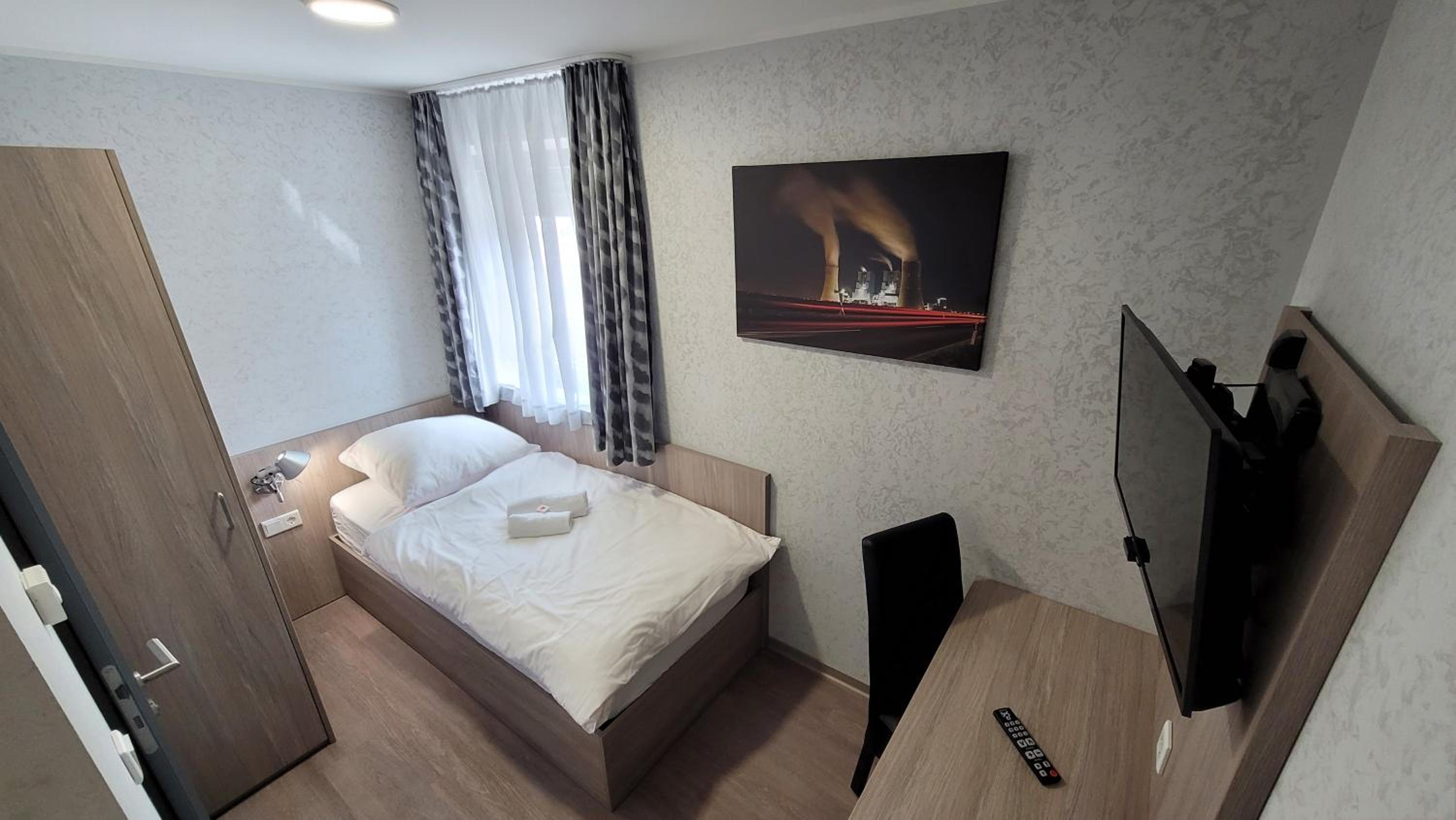 Deluxe Single Room photo 3
