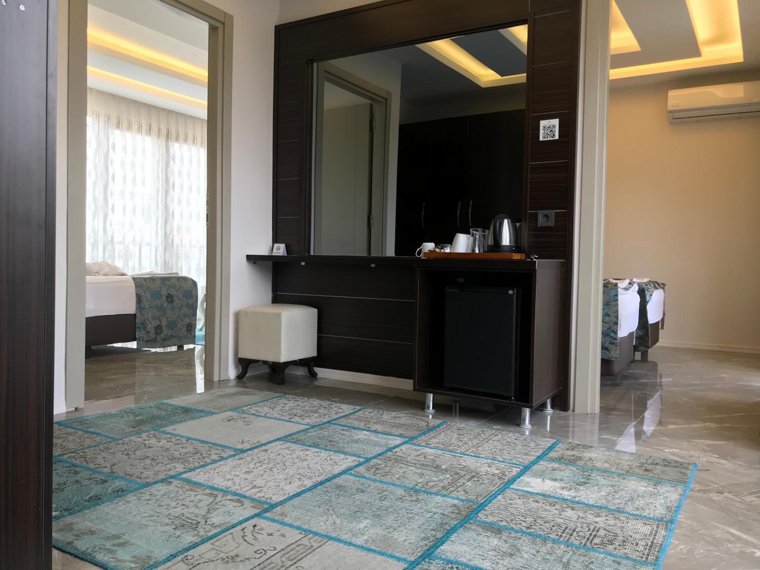 Family Suite - Photo 7