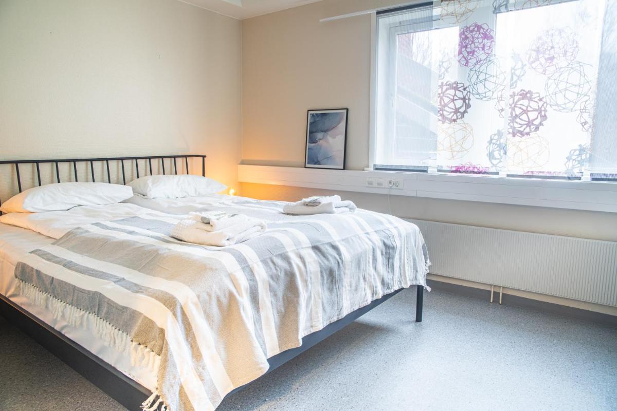 Double Room with Shared Bathroom photo 2