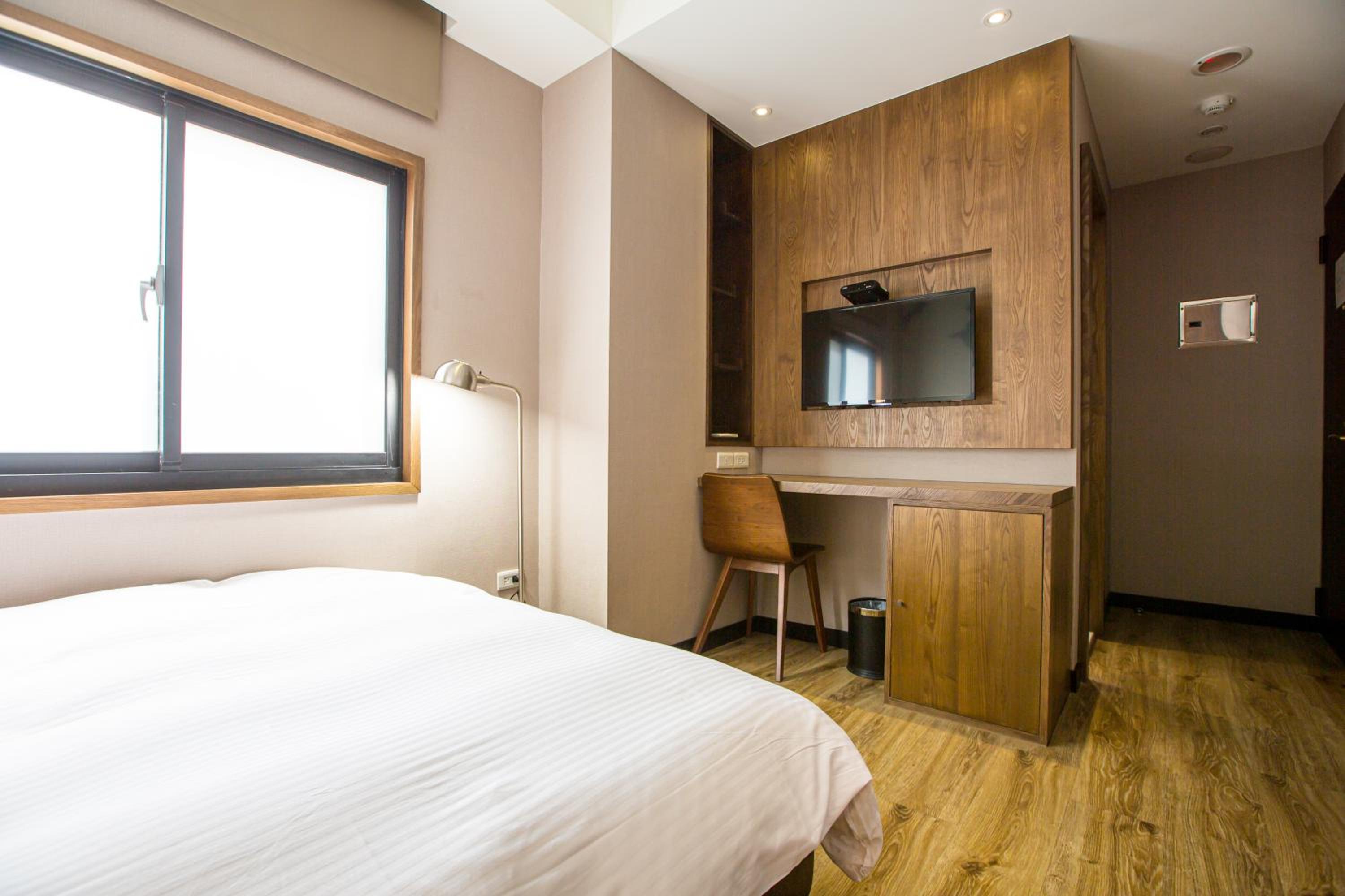 Classic Double Room - Photo 5