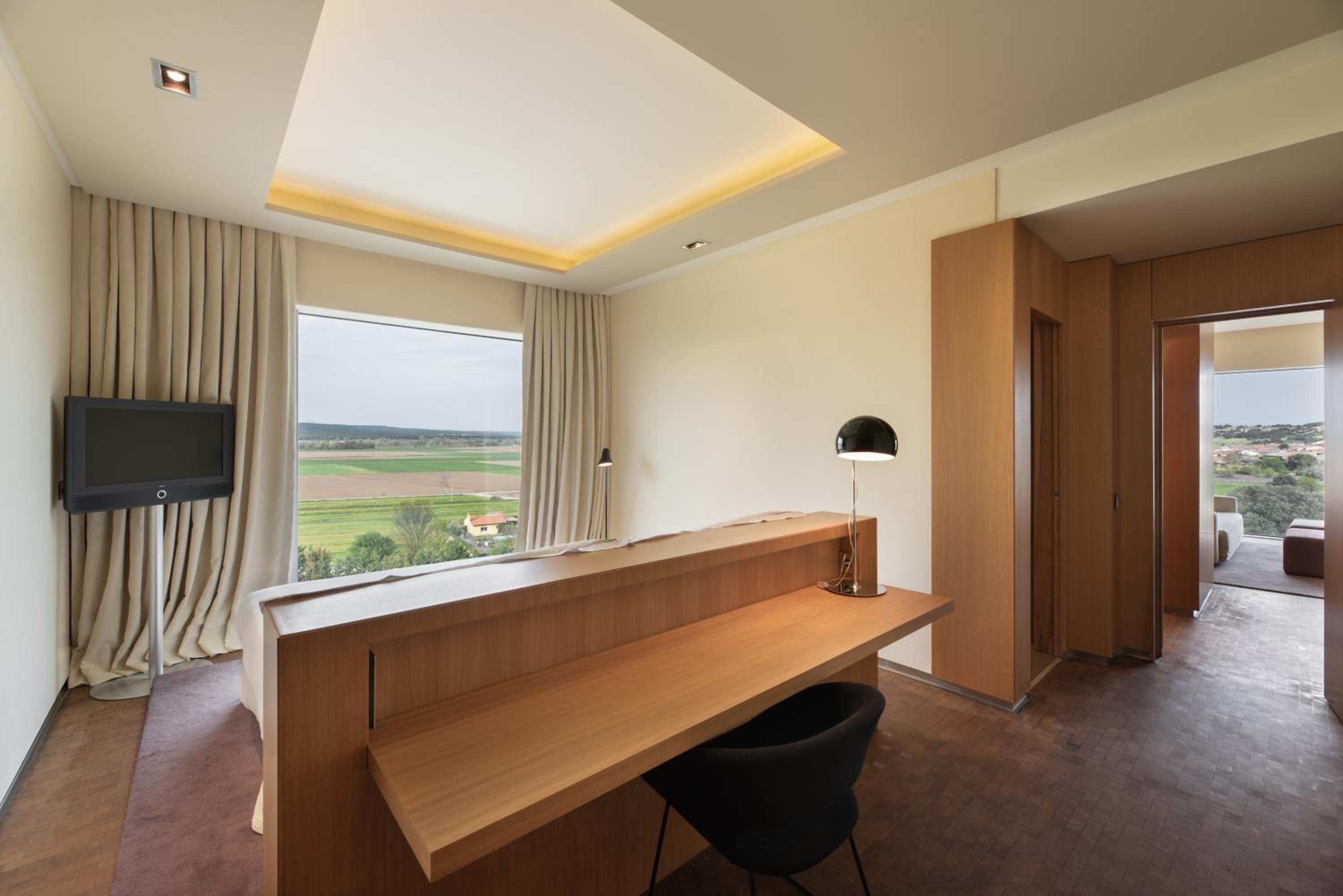 Royal Suite Deluxe - Photo 4