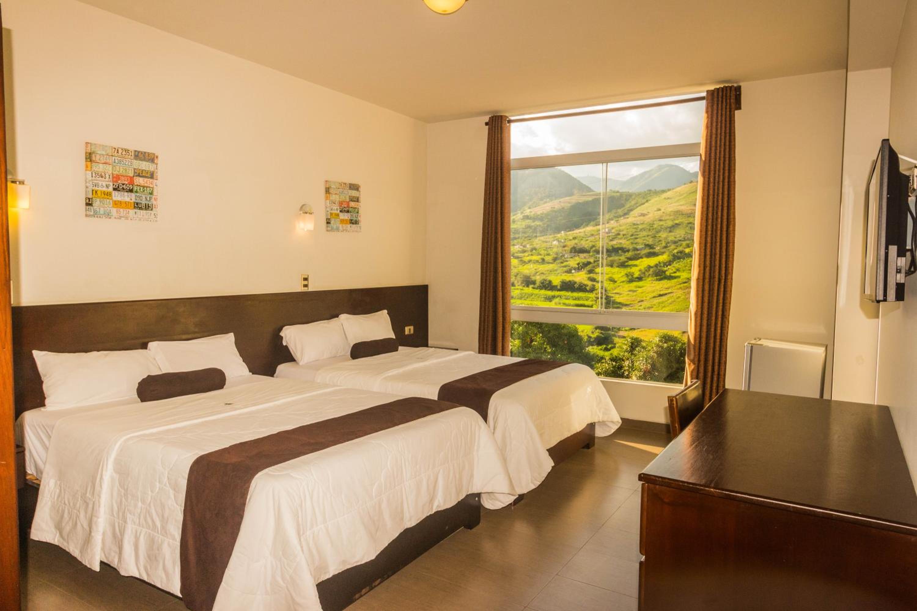 Superior Twin Room photo 2