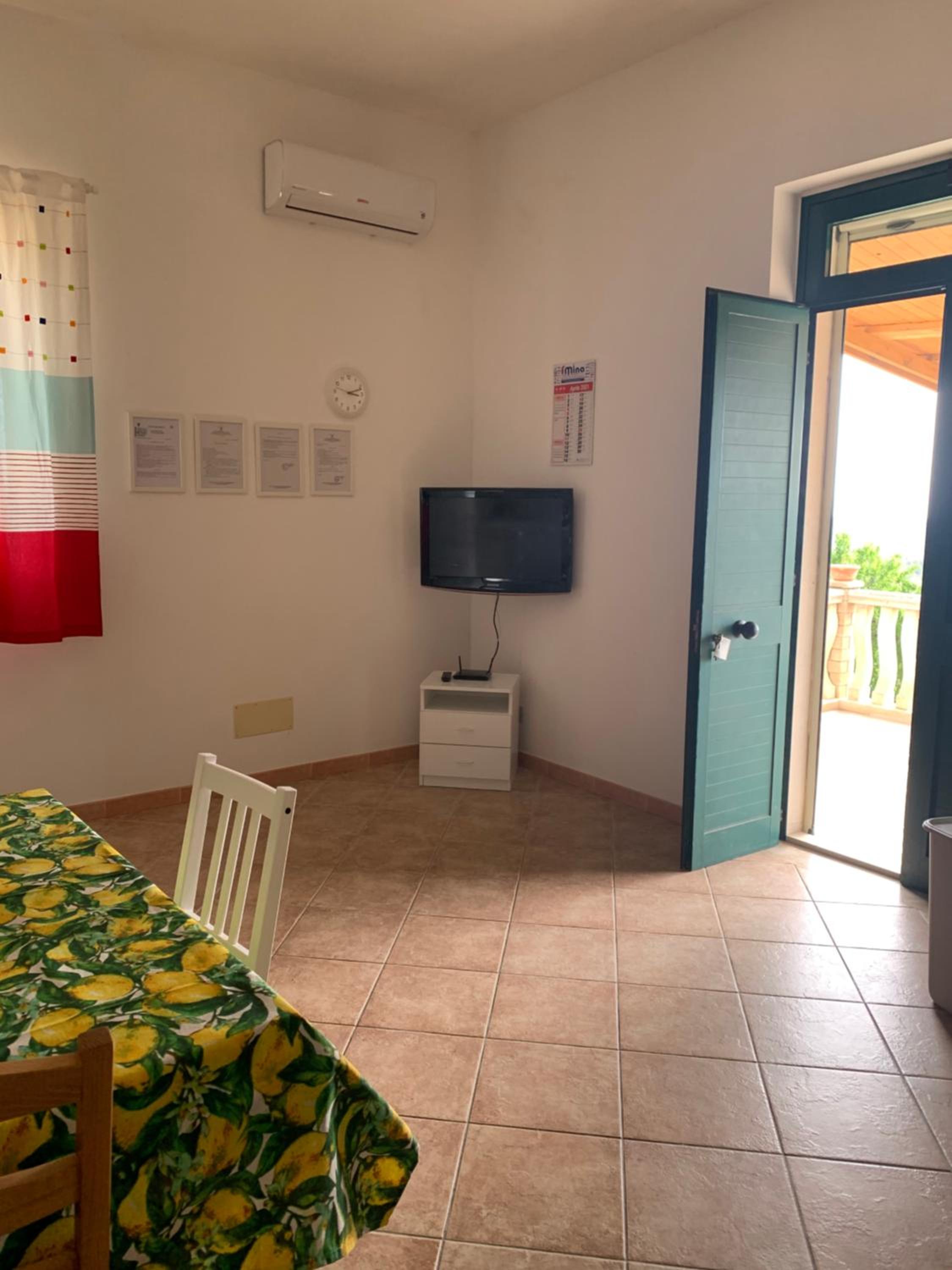 One-Bedroom House