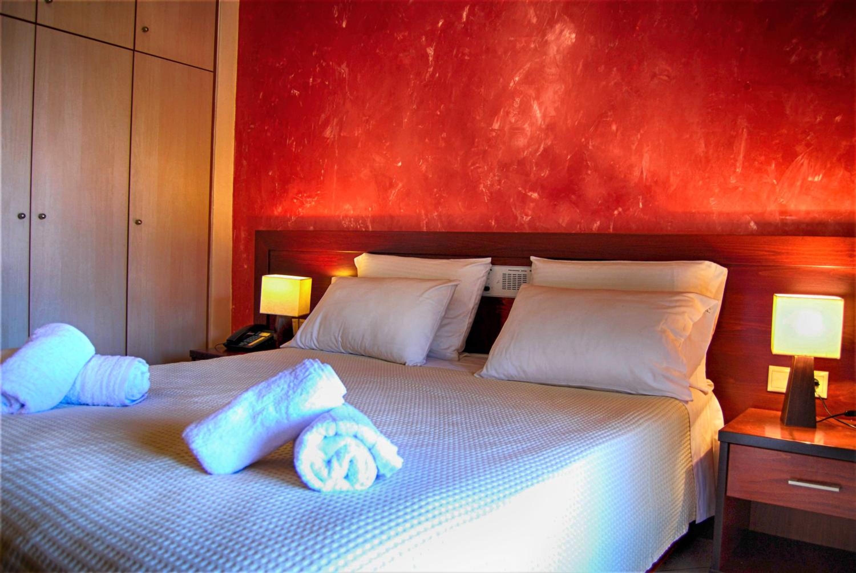 Standard Double or Twin Room with Sea View photo 1