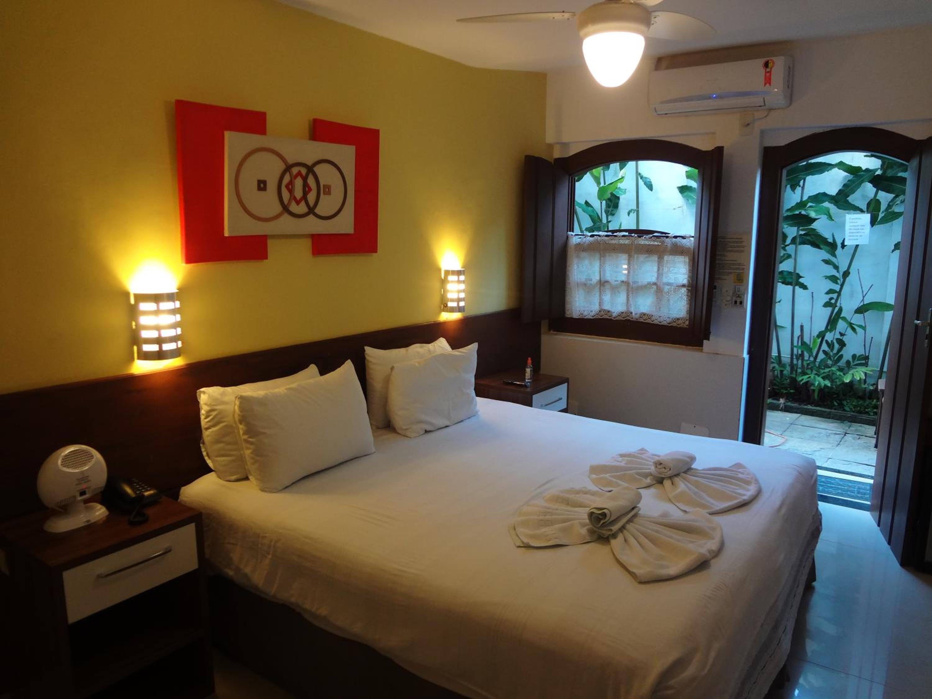 Large Double or Twin Room